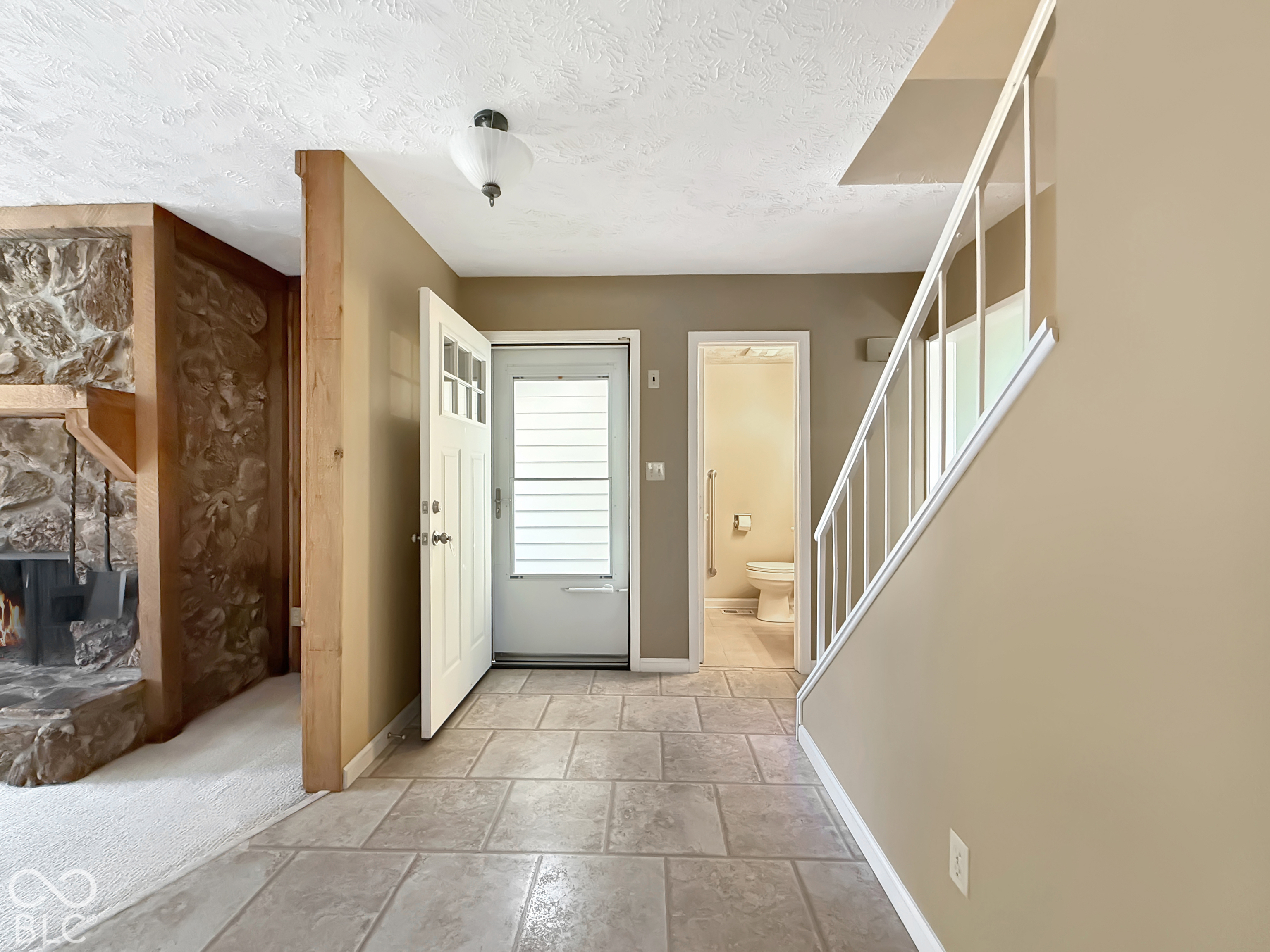 980 Wood Creek Place, Greenwood, IN, 46142 photo 5 of 34