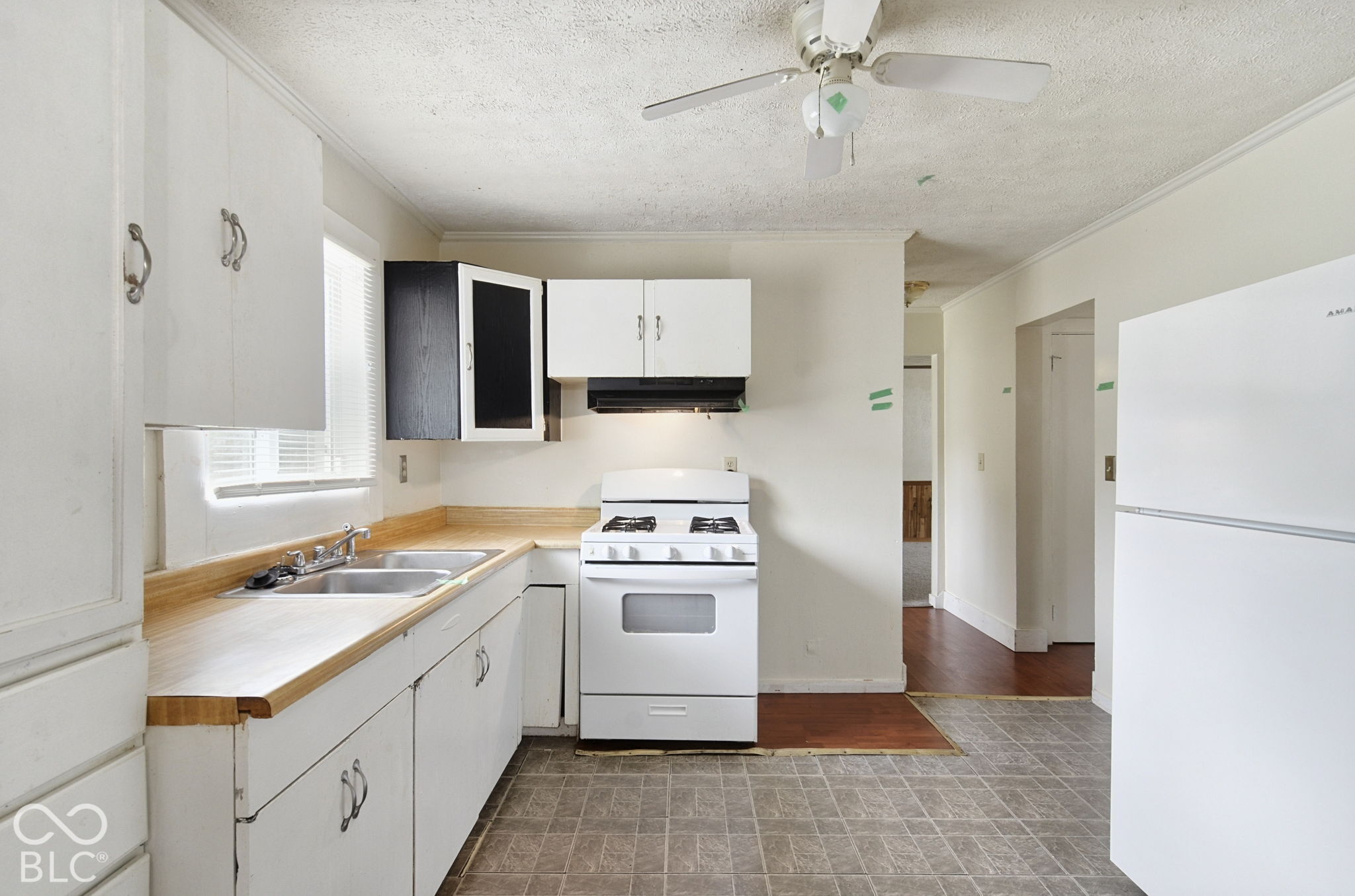 3656 Erin Drive, Indianapolis, IN, 46235 photo 5 of 9