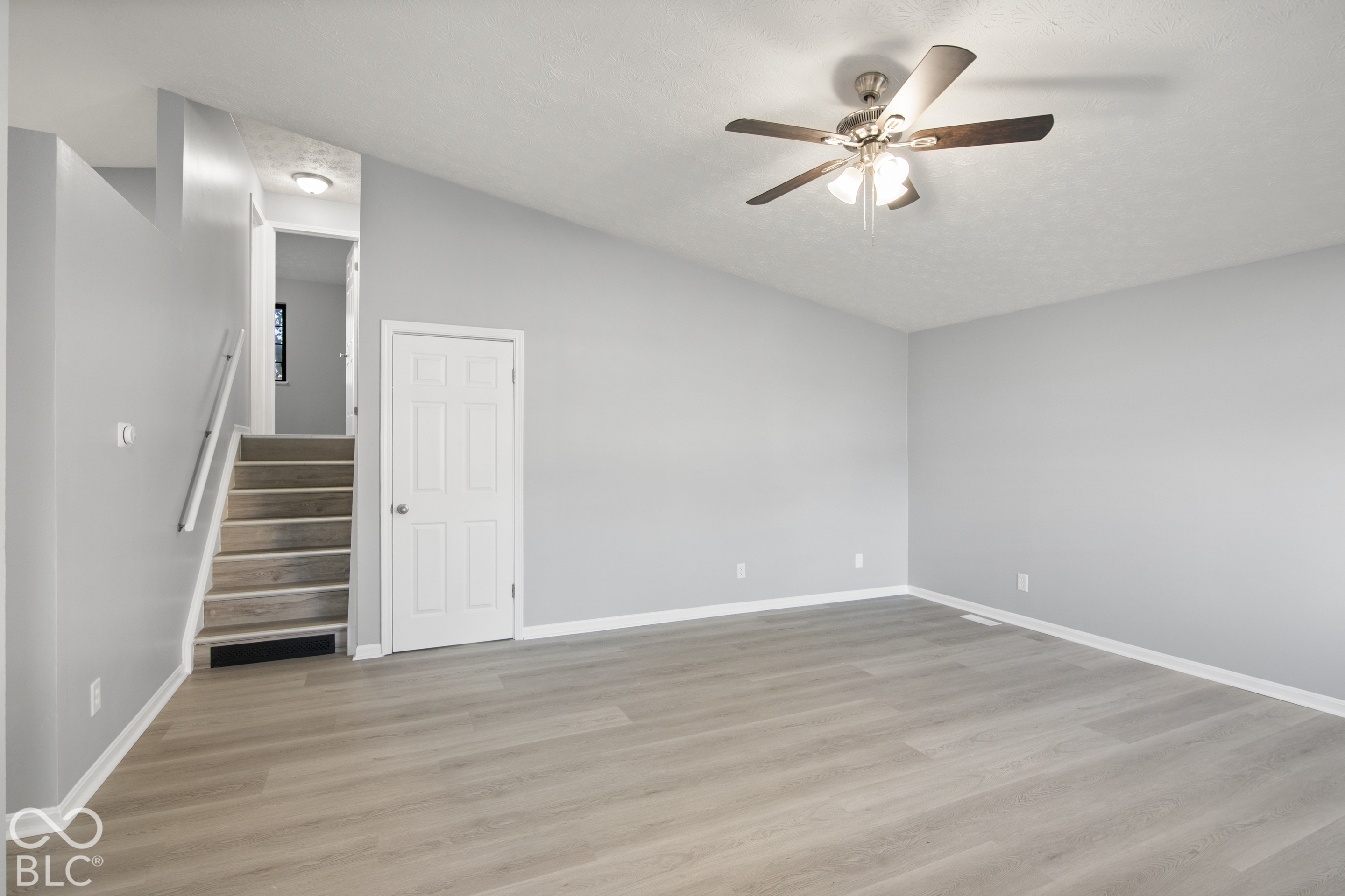 5807 Timber Lake Way, Indianapolis, IN, 46237 photo 5 of 22