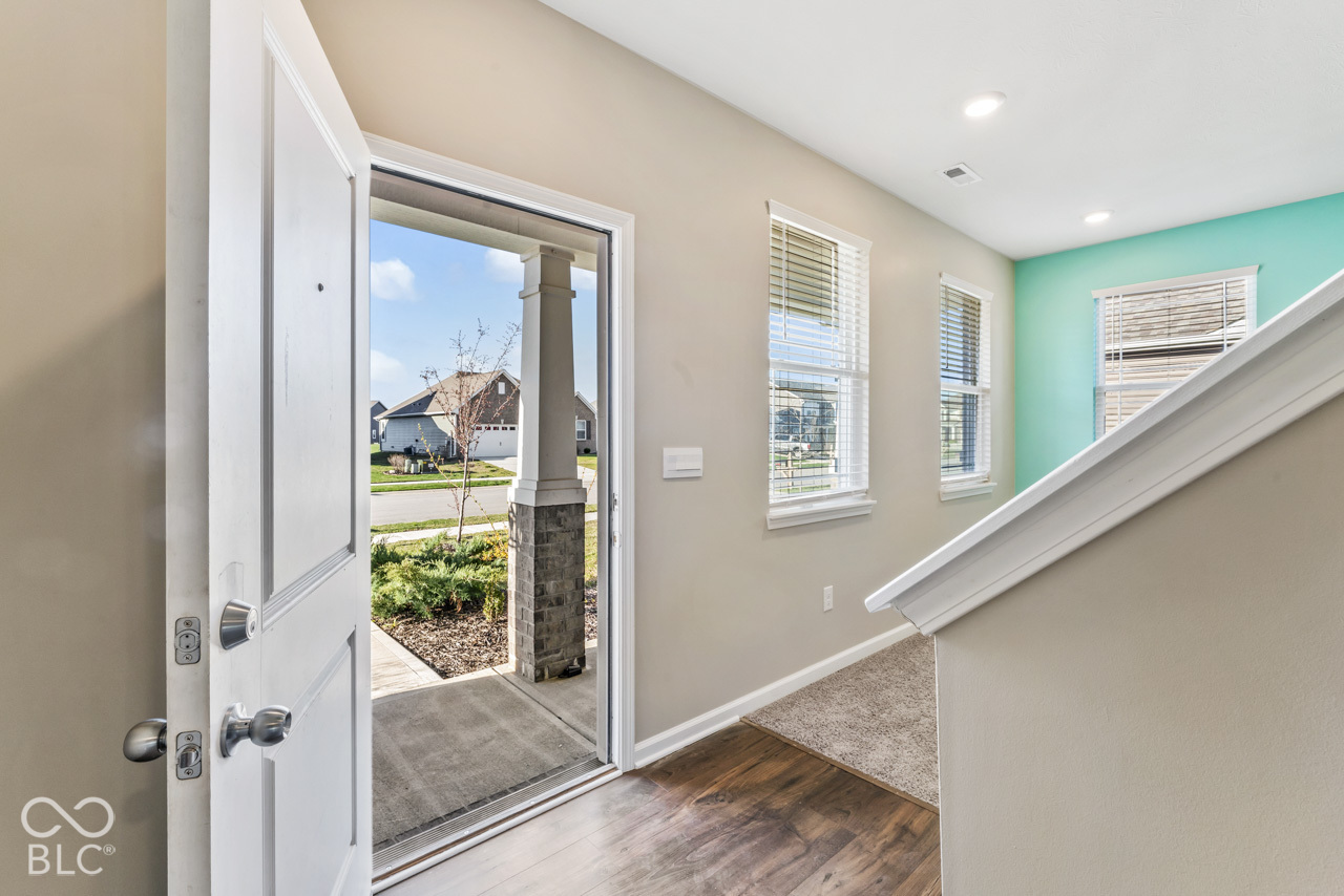 6874 Nottingham Lane, McCordsville, IN, 46055 photo 5 of 53
