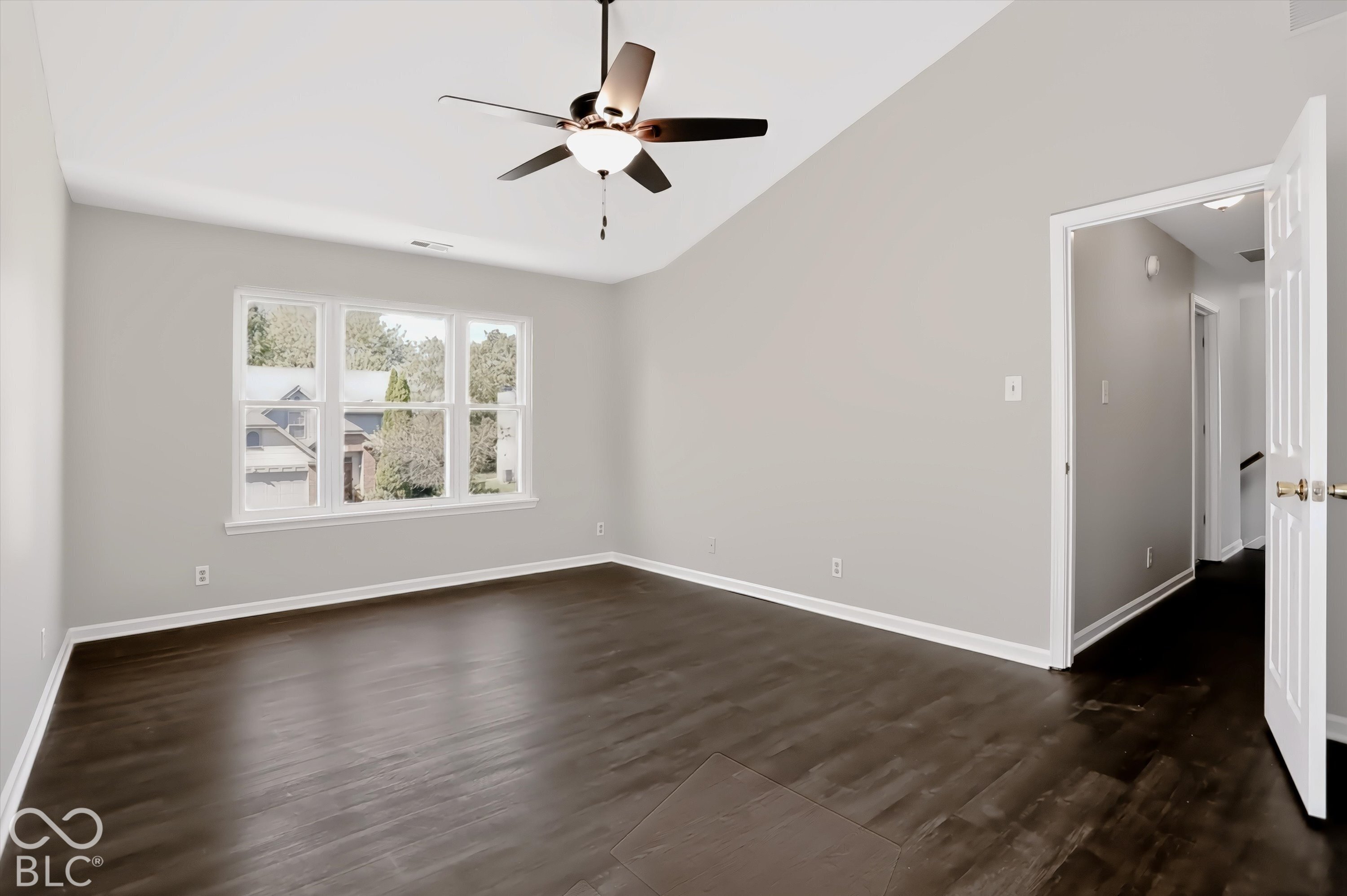 7965 Austrian Pine Drive, Indianapolis, IN, 46268 photo 5 of 36