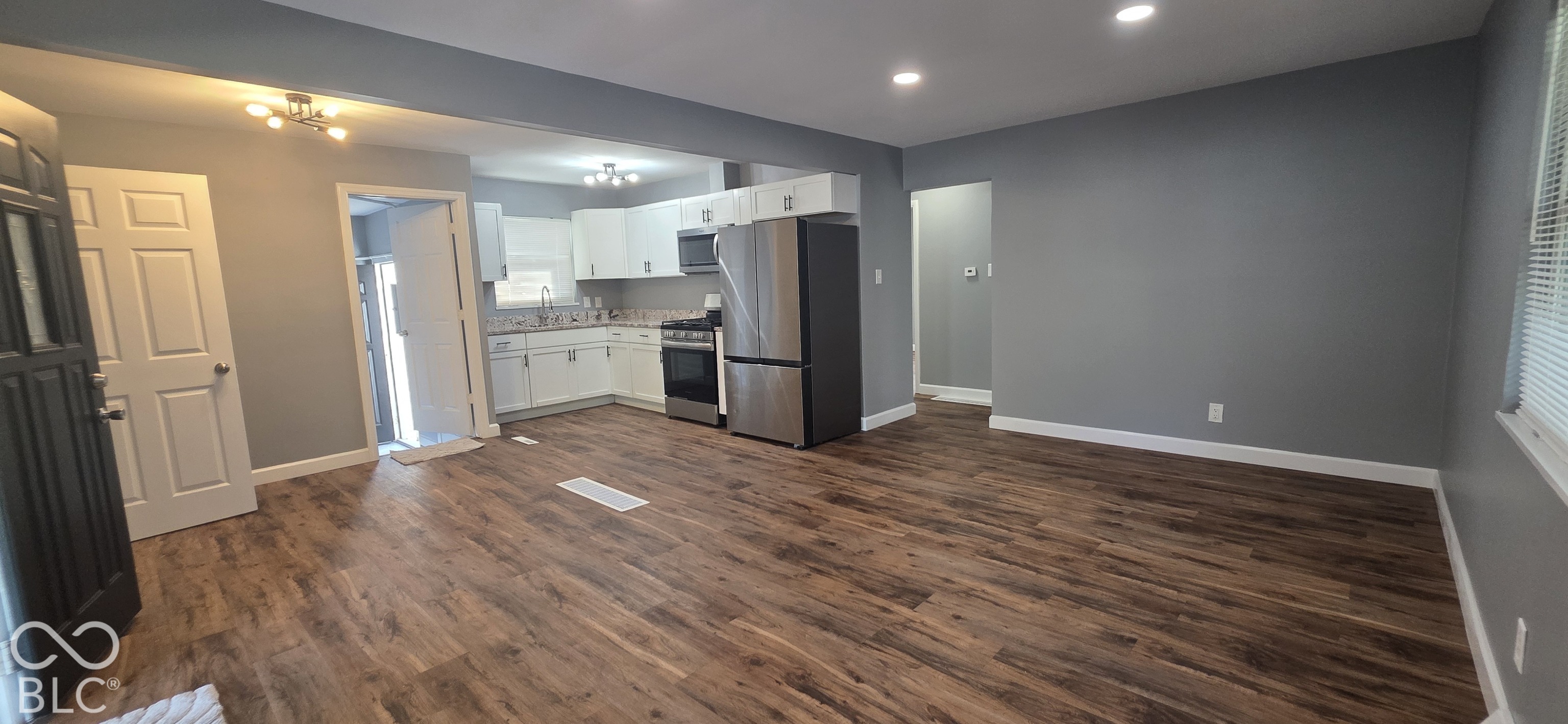 1108 Sharon Avenue, Indianapolis, IN, 46222 photo 5 of 22