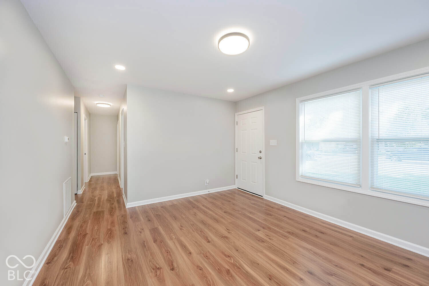 916 School Street, Greenfield, IN, 46140 photo 5 of 19