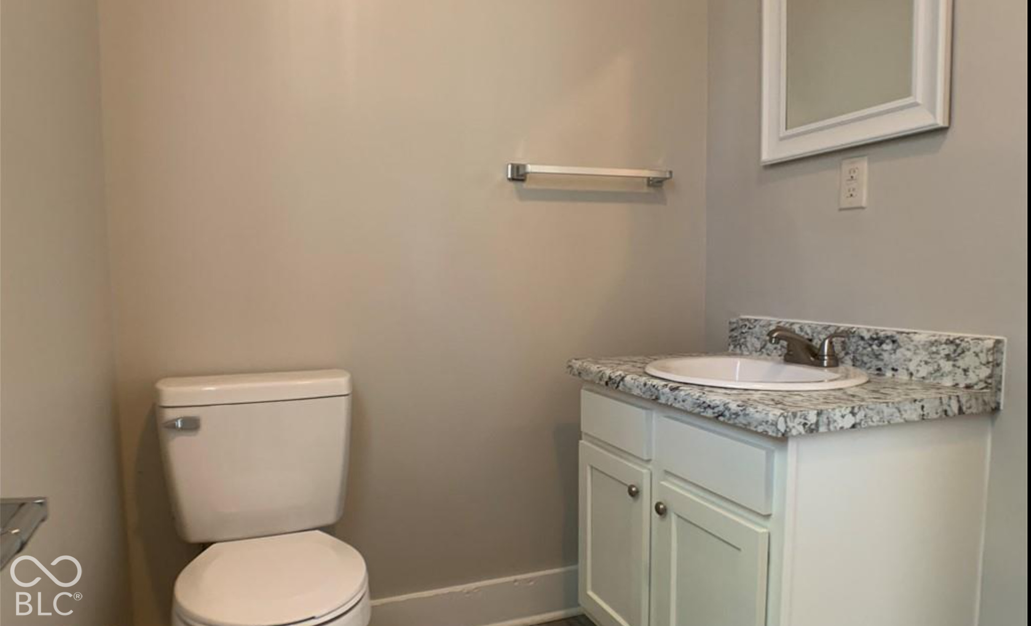 3039 N Delaware Street, Indianapolis, IN, 46205 photo 5 of 24
