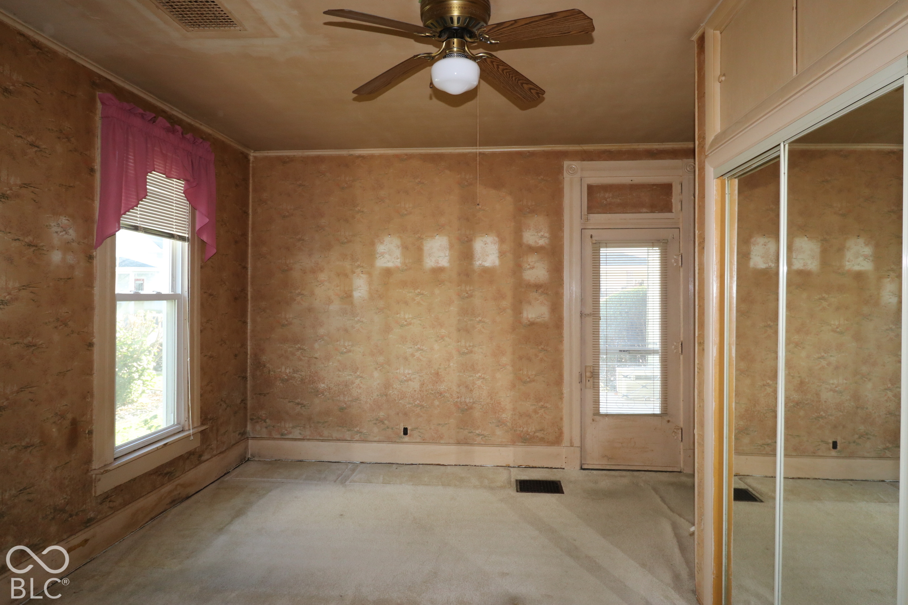319 S Park Avenue, Batesville, IN, 47006 photo 5 of 11