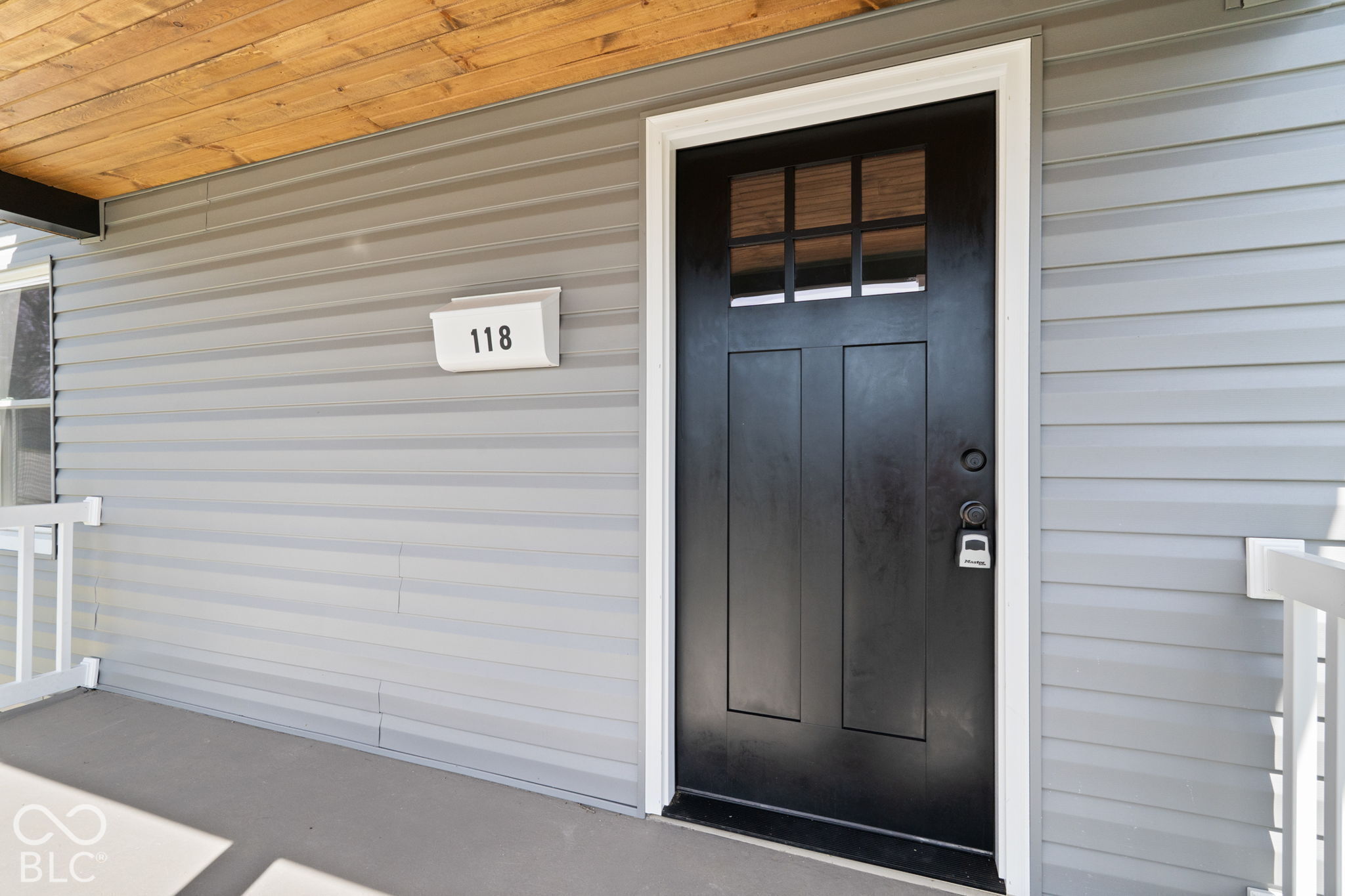 118 W Thornton Street, Paoli, IN, 47454 photo 5 of 53