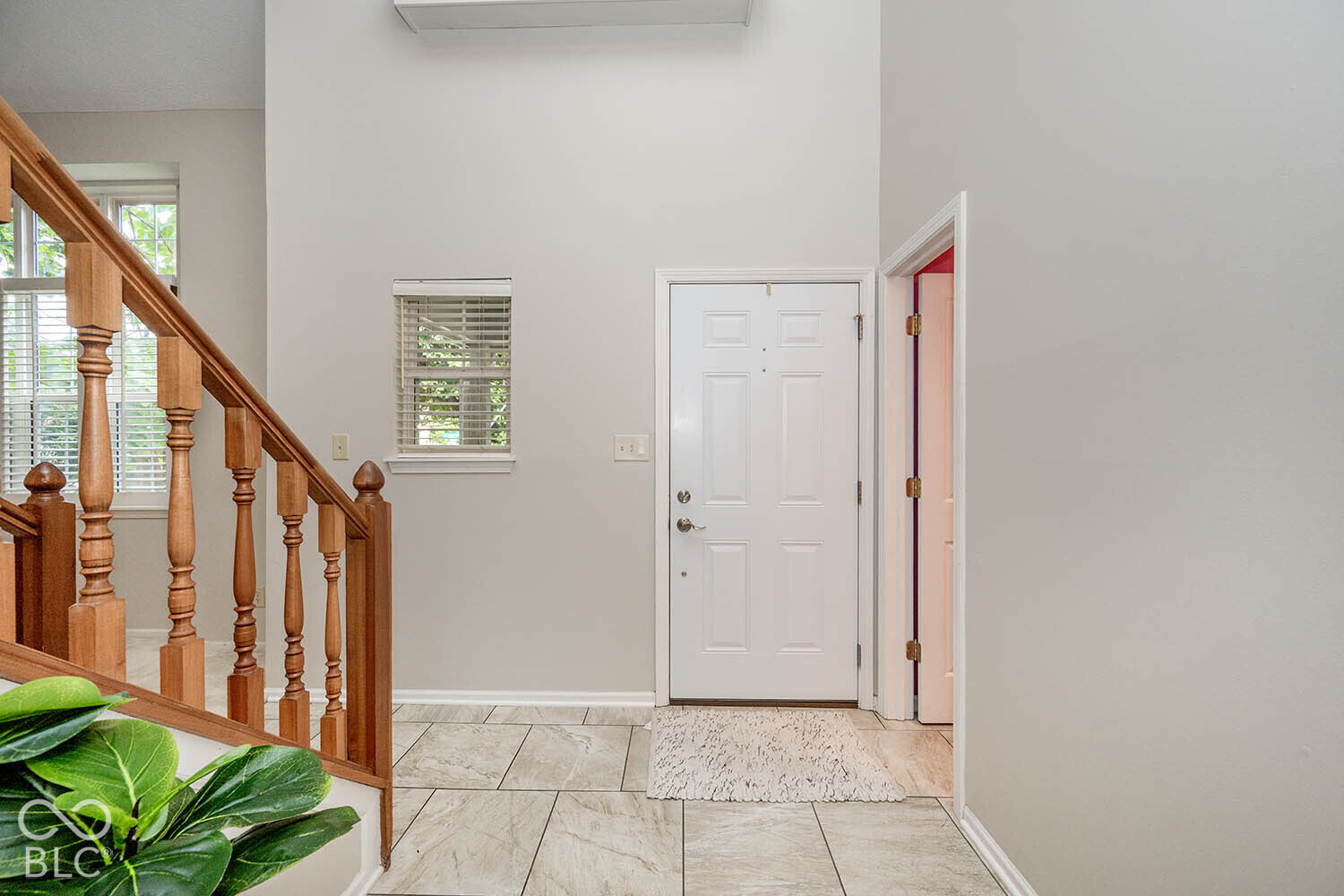 6573 Quail Run, Fishers, IN, 46038 photo 5 of 42
