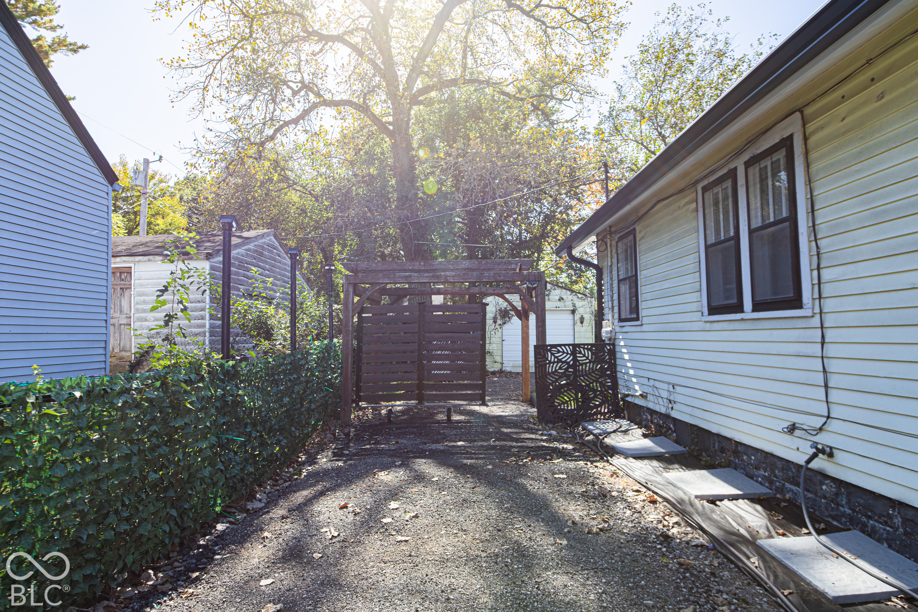 3711 E 36th Street, Indianapolis, IN, 46218 photo 5 of 17