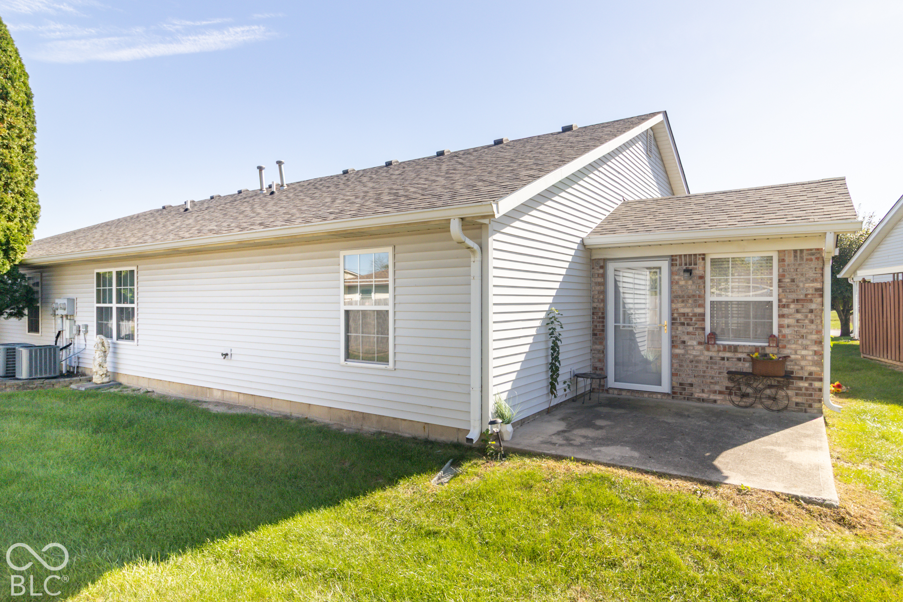 1176 E Apple Lake Drive, Greenfield, IN, 46140 photo 5 of 27