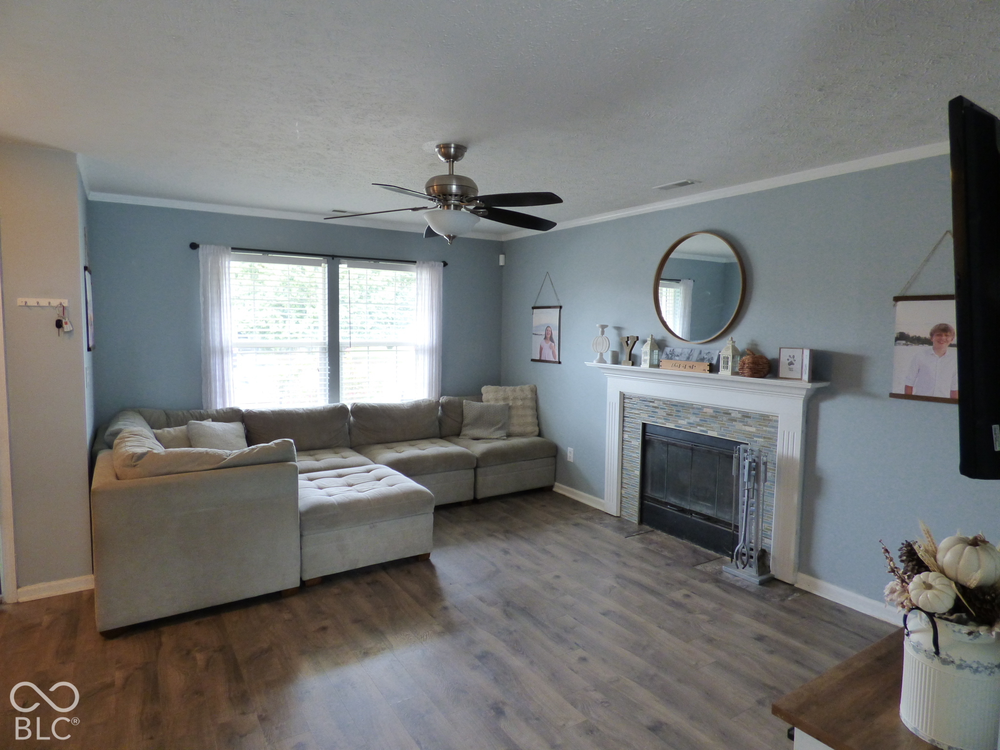 8415 Montgomery Avenue, Indianapolis, IN, 46227 photo 5 of 27