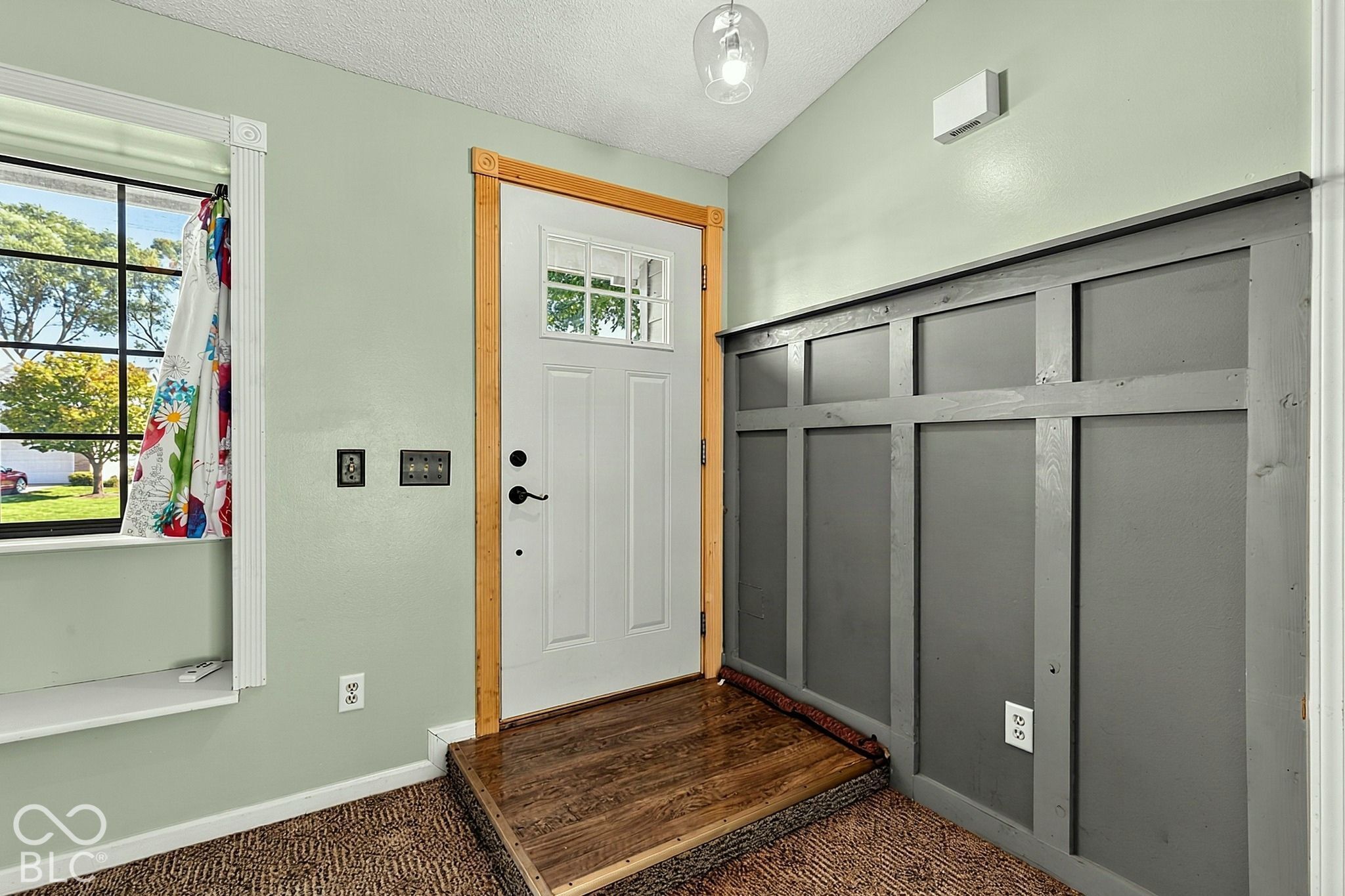 10803 Lupine Lane, Fort Wayne, IN, 46804 photo 5 of 75