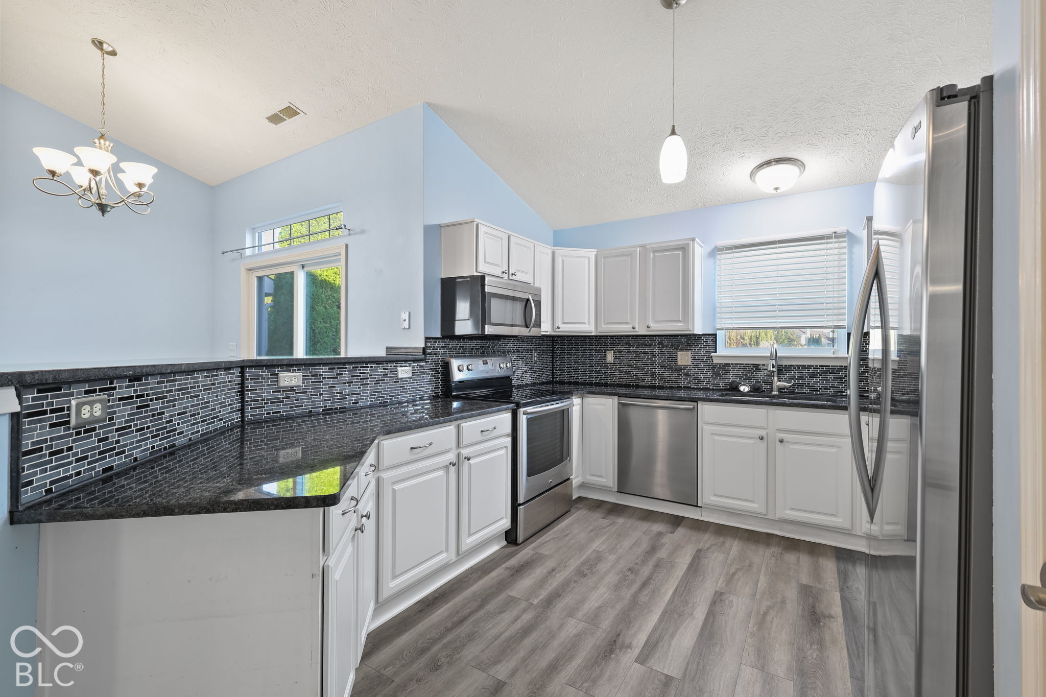 1342 Estuary Drive, Indianapolis, IN, 46217 photo 5 of 26