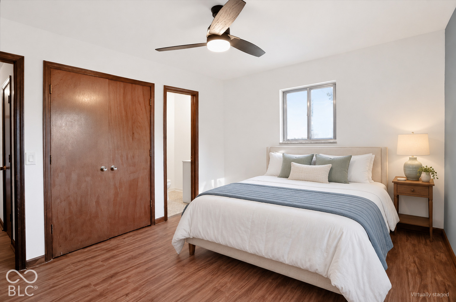 227 N Munsie Street, Indianapolis, IN, 46229 photo 5 of 41