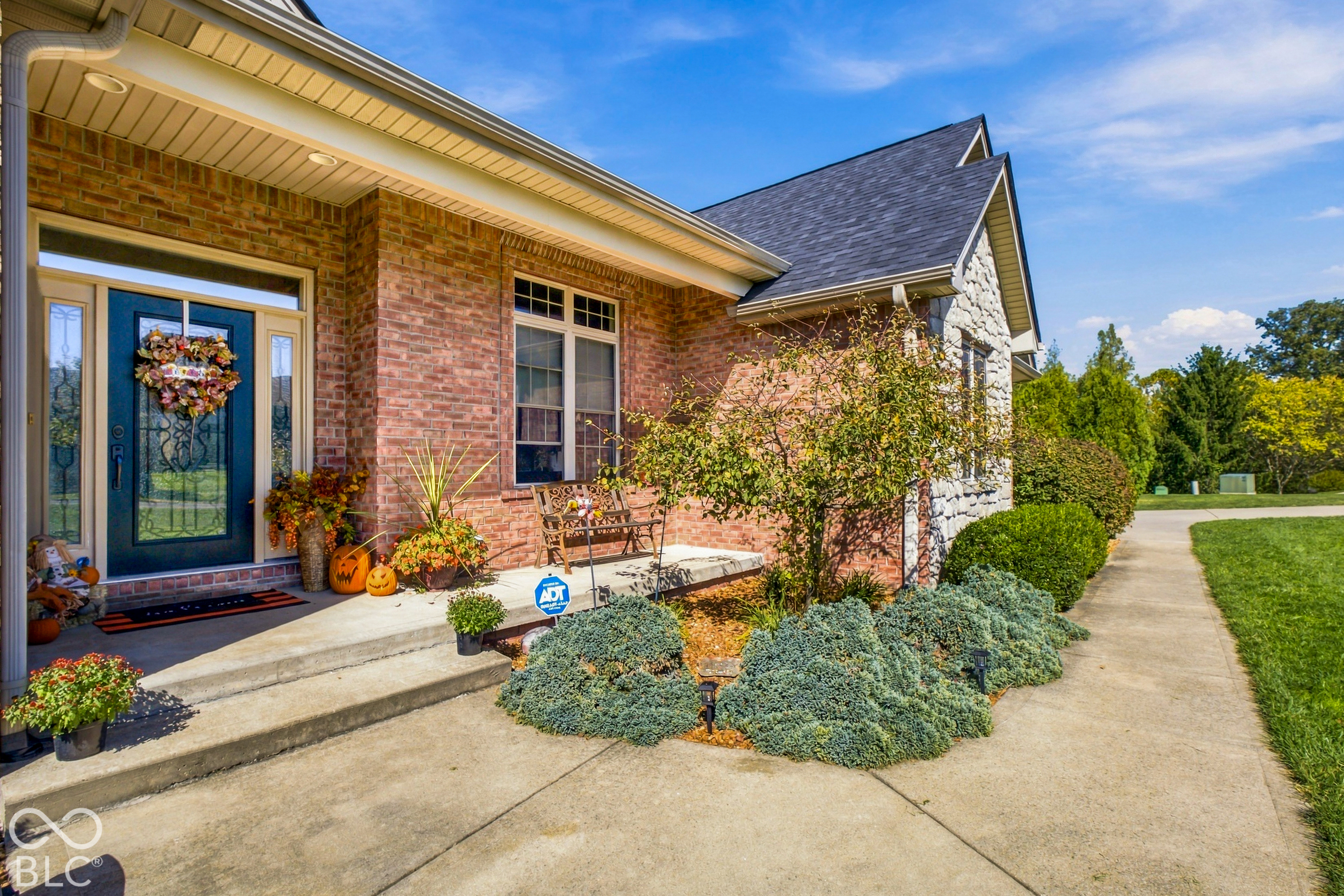 2532 Woodland Farms Drive, Columbus, IN, 47201 photo 5 of 78