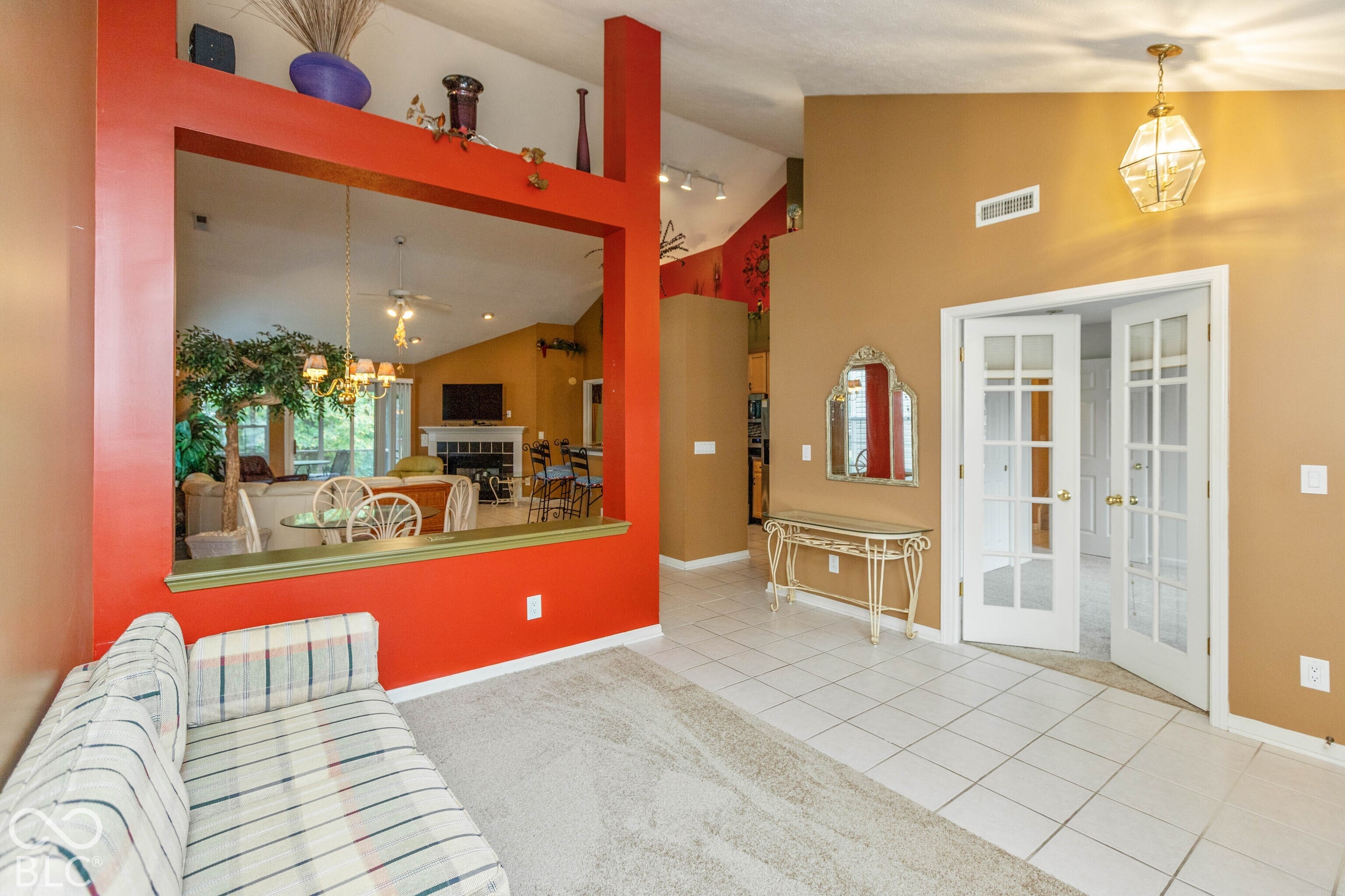 5541 Dill Court, Indianapolis, IN, 46237 photo 5 of 27