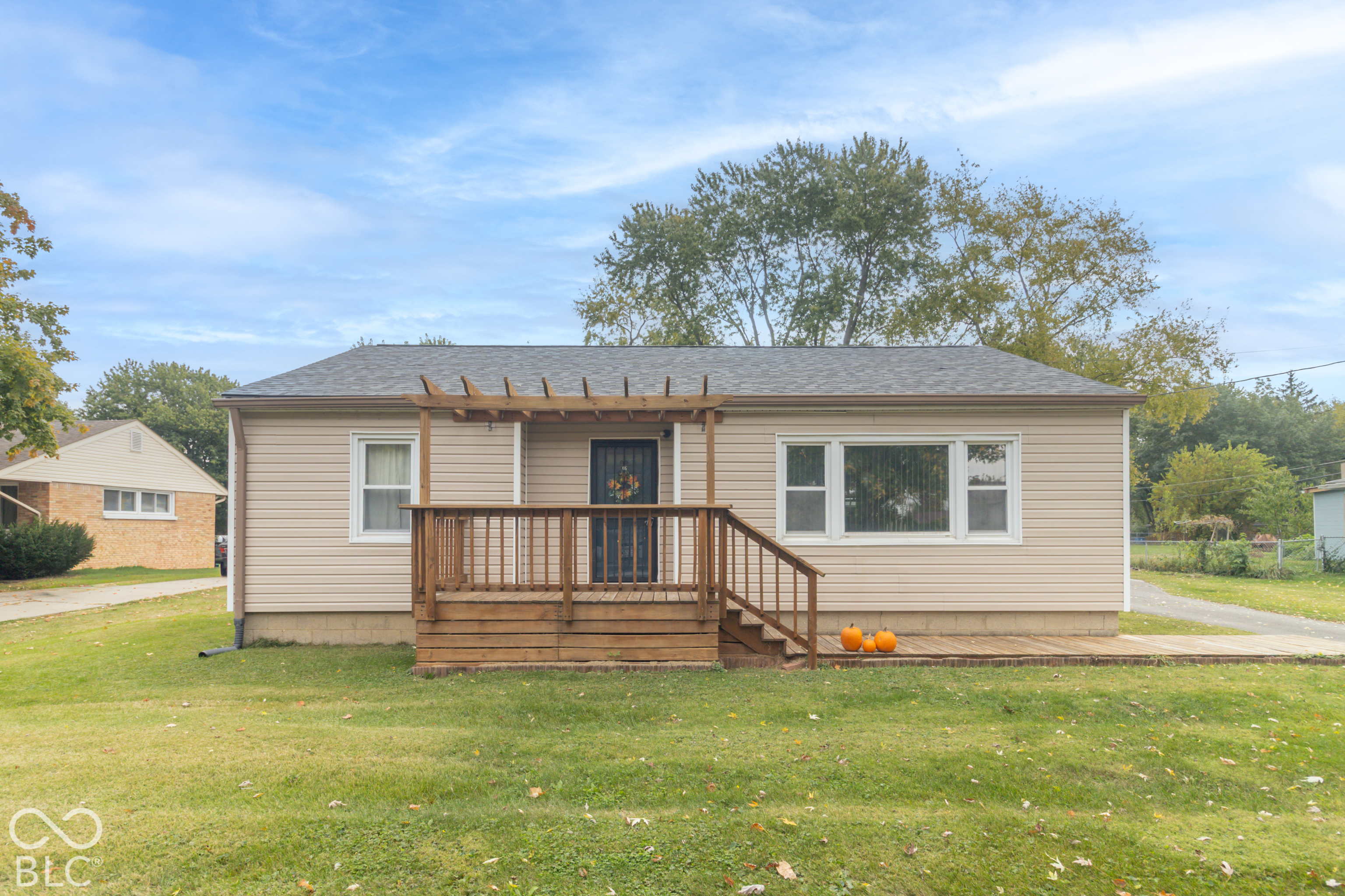 515 Delbrick Lane, Indianapolis, IN, 46229 photo 5 of 37