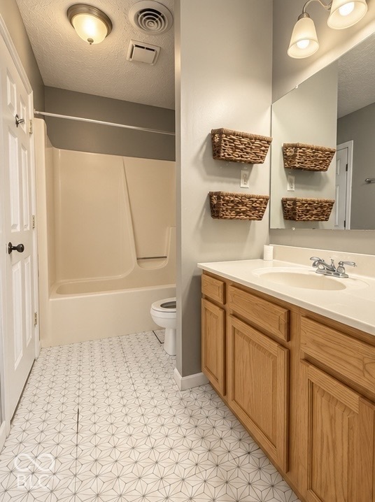 326 Glenbrook Drive, Seymour, IN, 47274 photo 5 of 9