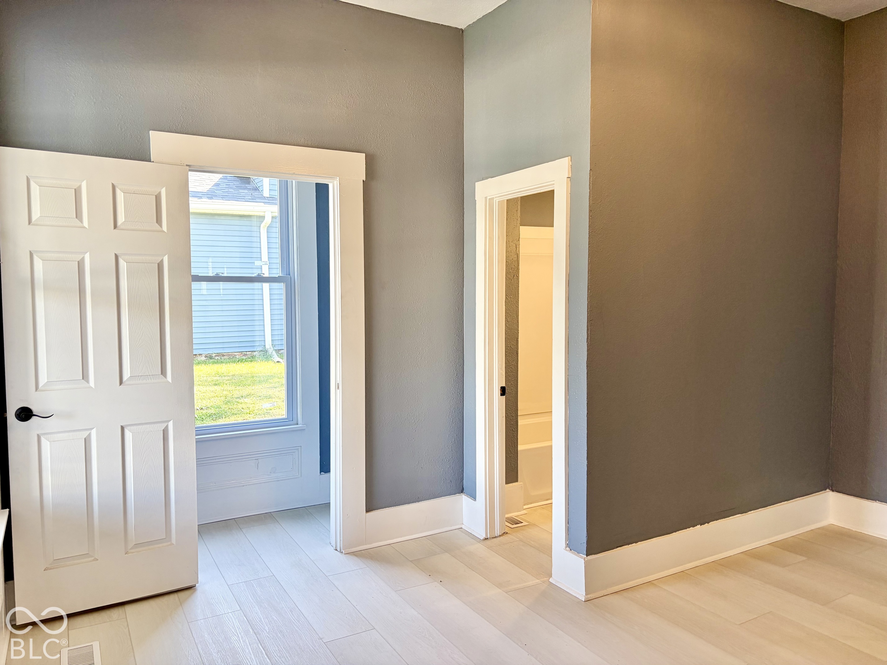 515 Jackson Street, Hope, IN, 47246 photo 5 of 23