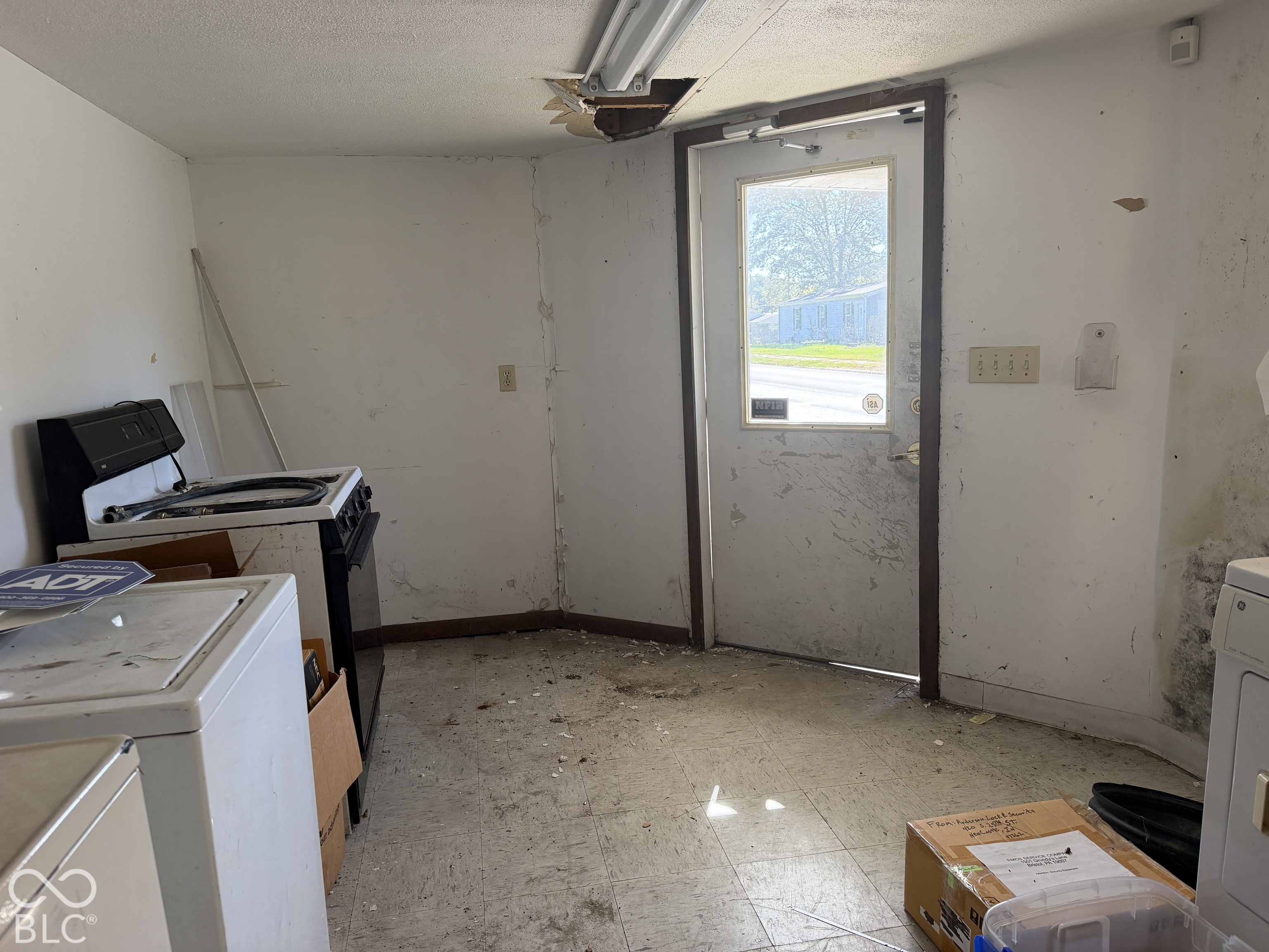 420 S 25th Street, New Castle, IN, 47362 photo 5 of 8