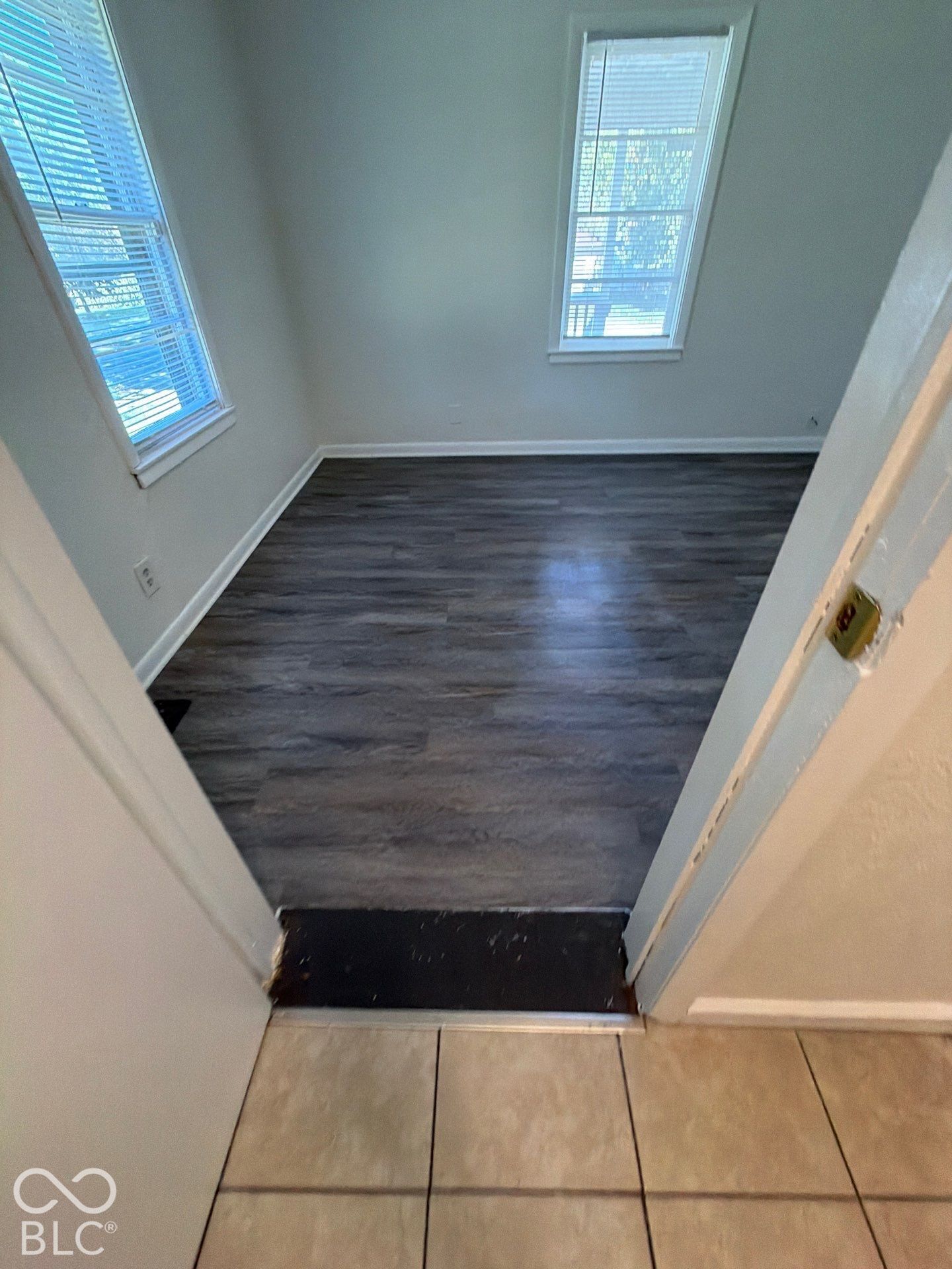 1315 W 10th Street, Anderson, IN, 46016 photo 5 of 36