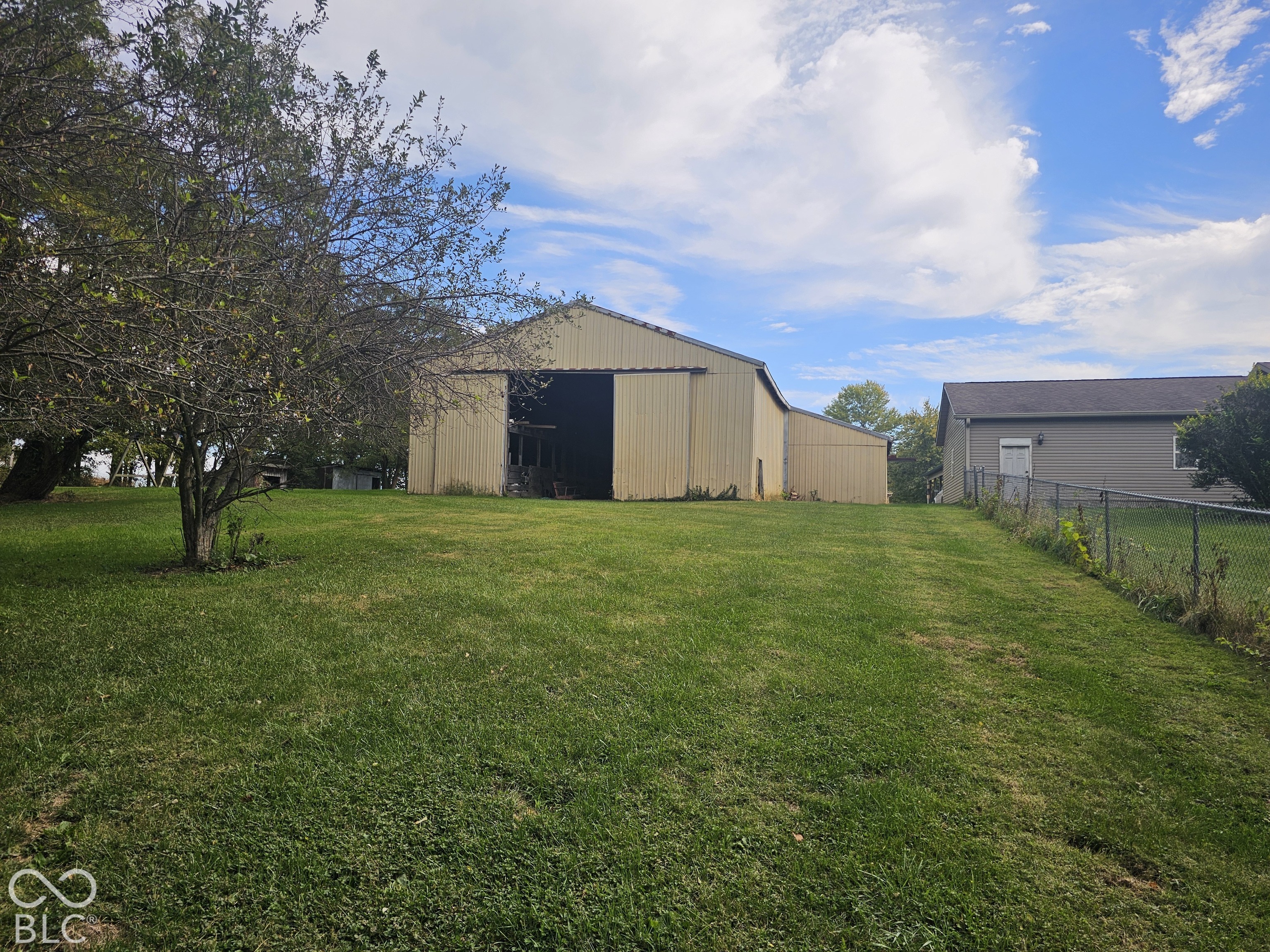 7046 S County Road 275 E, Clayton, IN, 46118 photo 5 of 31
