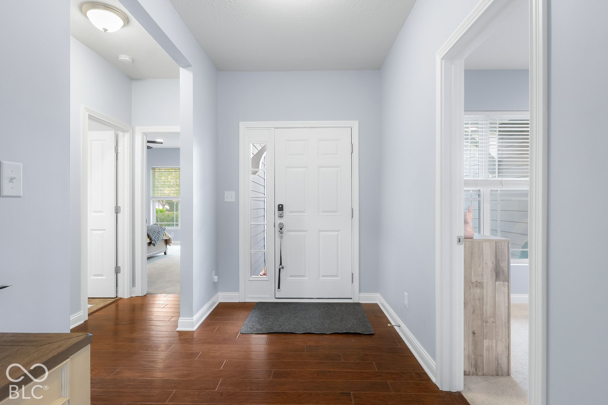 6106 Pelican Lane, Columbus, IN, 47201 photo 5 of 50