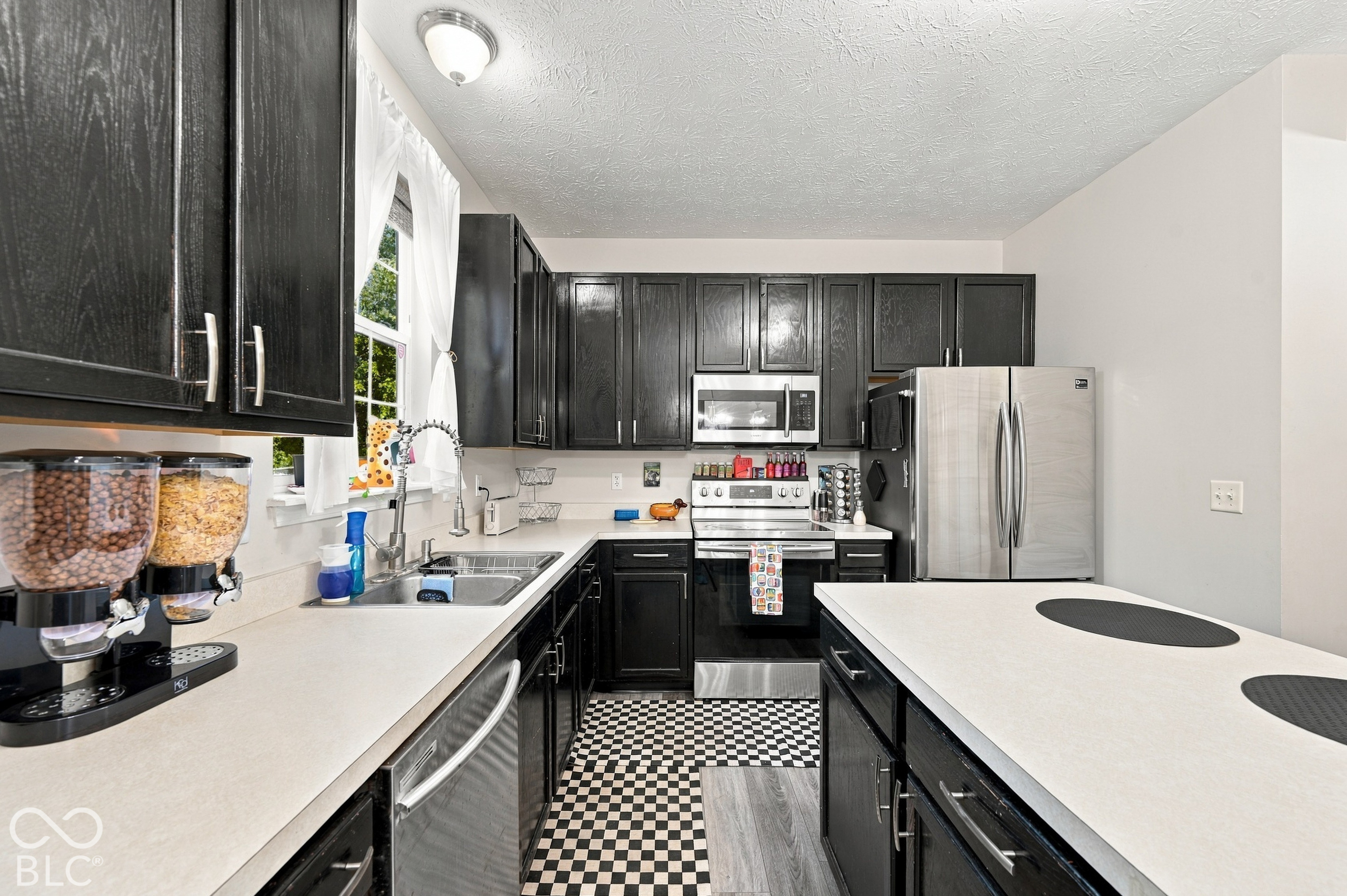 10866 Cannonade Court, Indianapolis, IN, 46234 photo 5 of 29