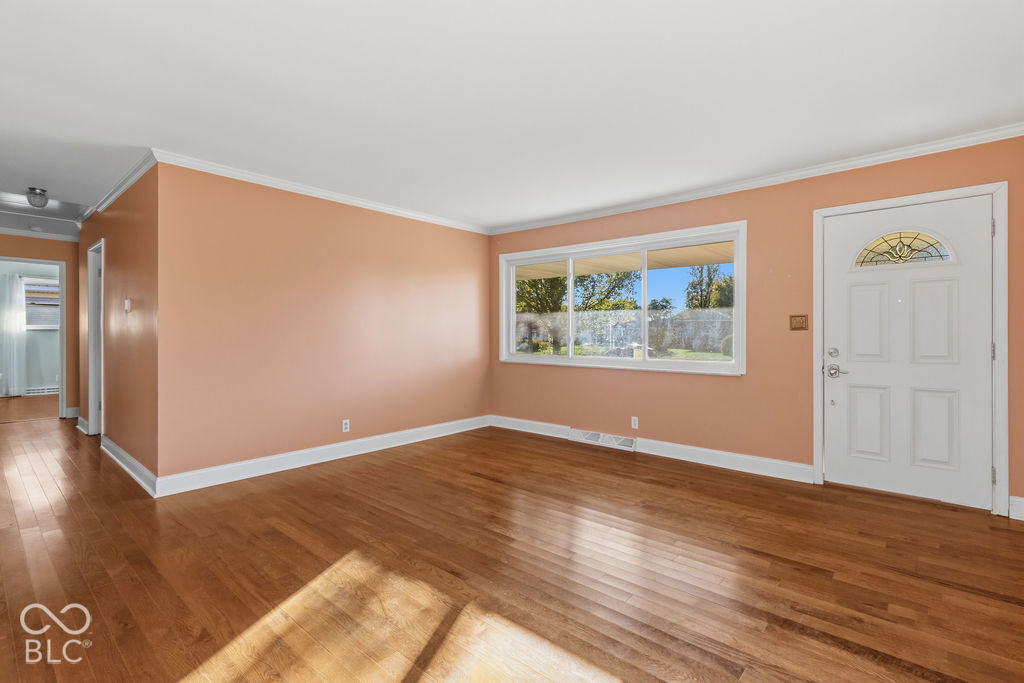 5411 N Kenmore Road, Indianapolis, IN, 46226 photo 5 of 51