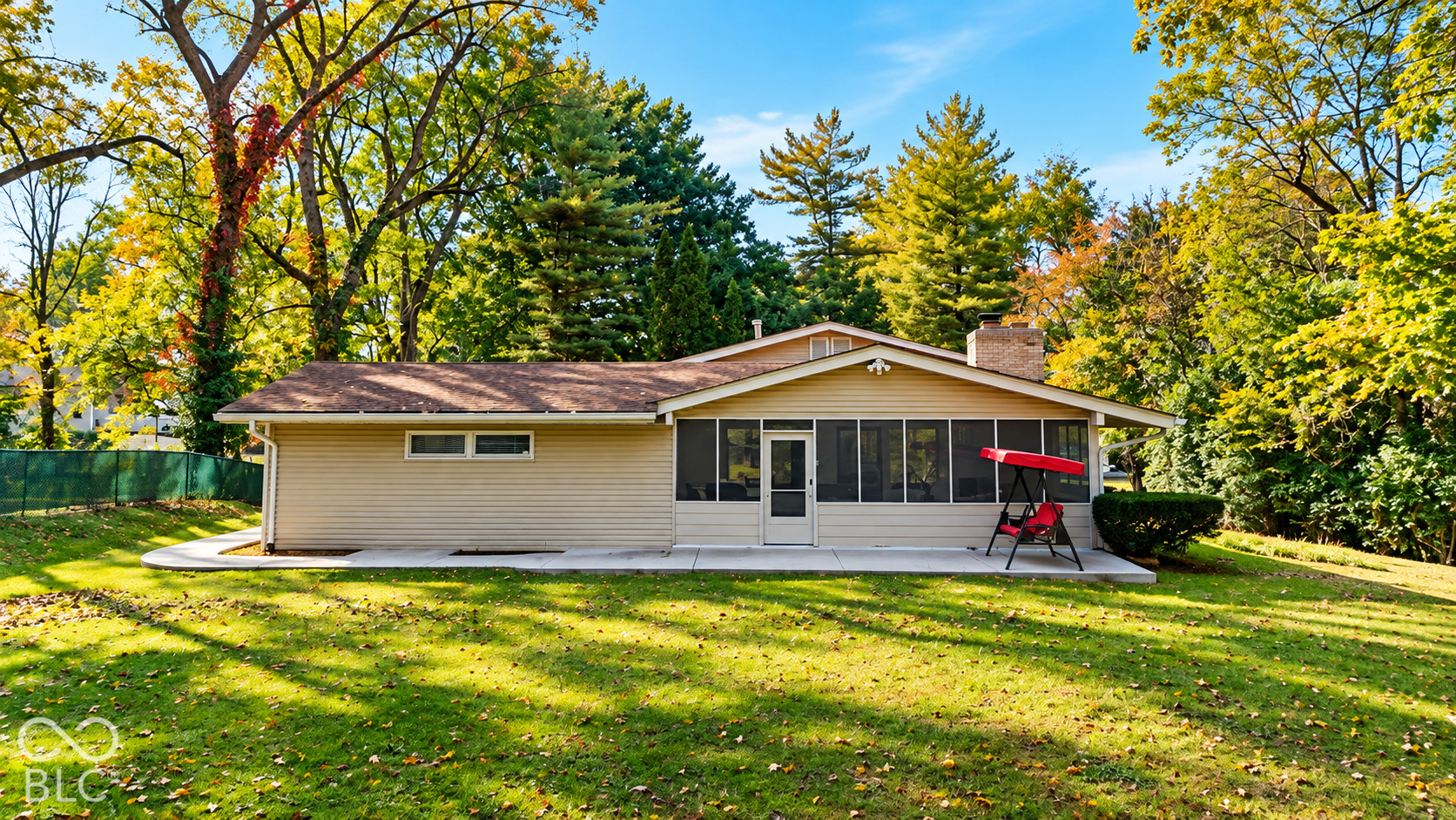 4225 Westbourne Drive, Indianapolis, IN, 46205 photo 5 of 58
