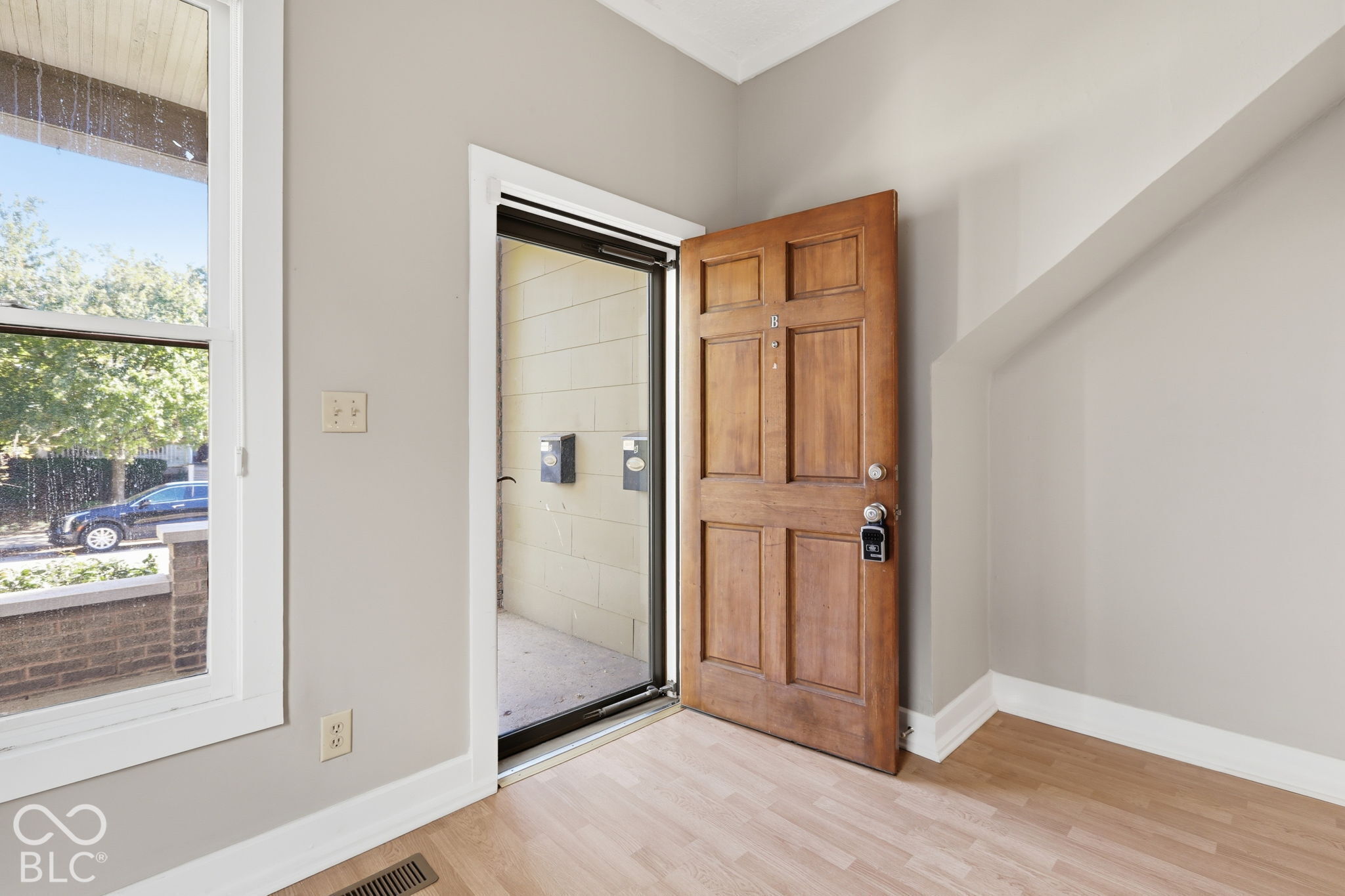 920 N Broadway Street #B, Indianapolis, IN, 46202 photo 5 of 28