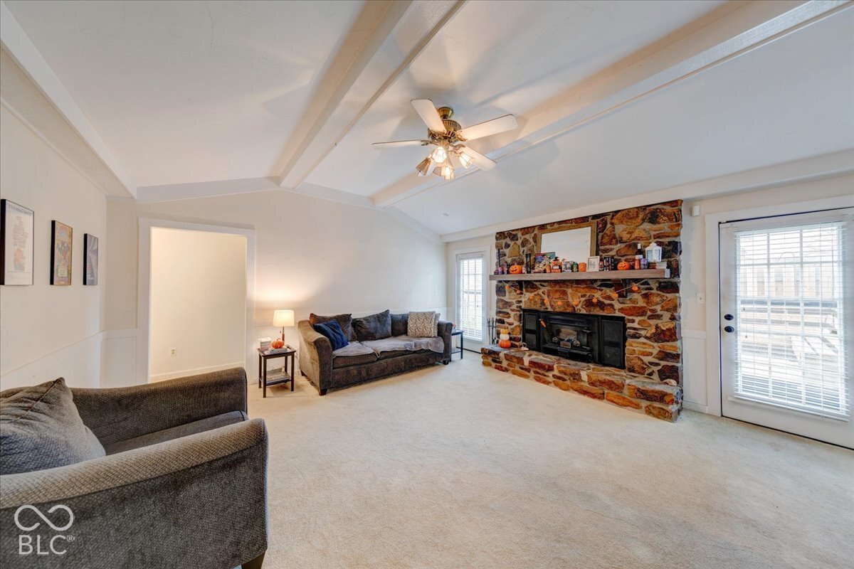 596 S Yeagy Court, Greenwood, IN, 46142 photo 5 of 34