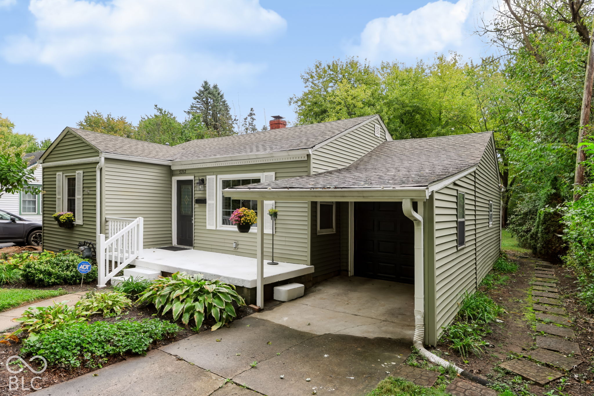 5313 Ralston Avenue, Indianapolis, IN, 46220 photo 5 of 60
