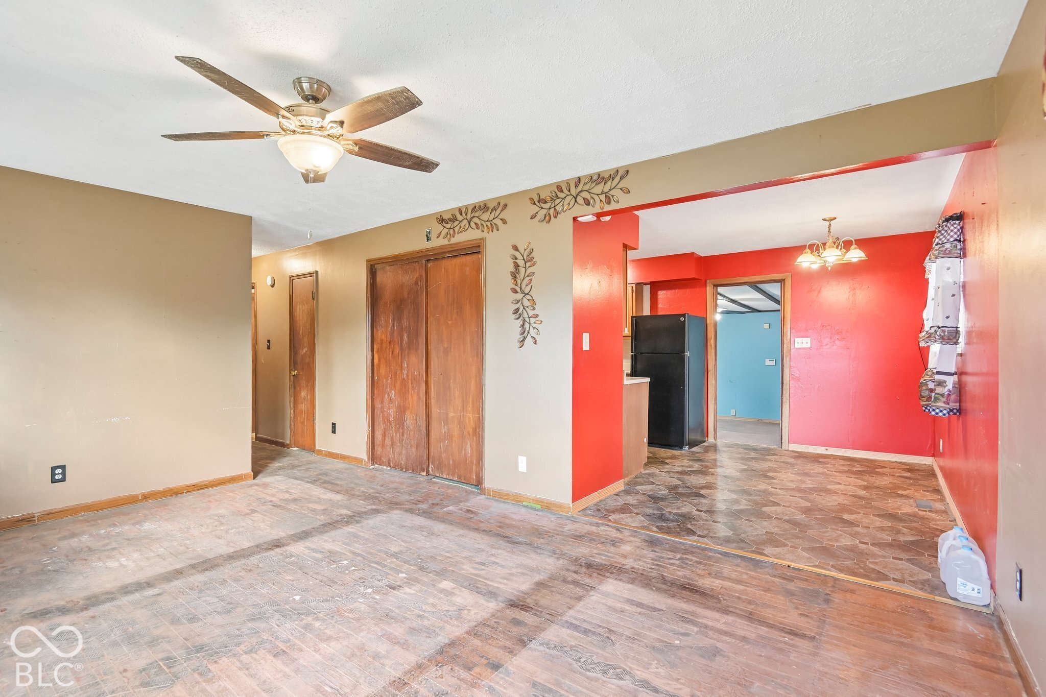 4602 E Naomi Street, Indianapolis, IN, 46203 photo 5 of 22