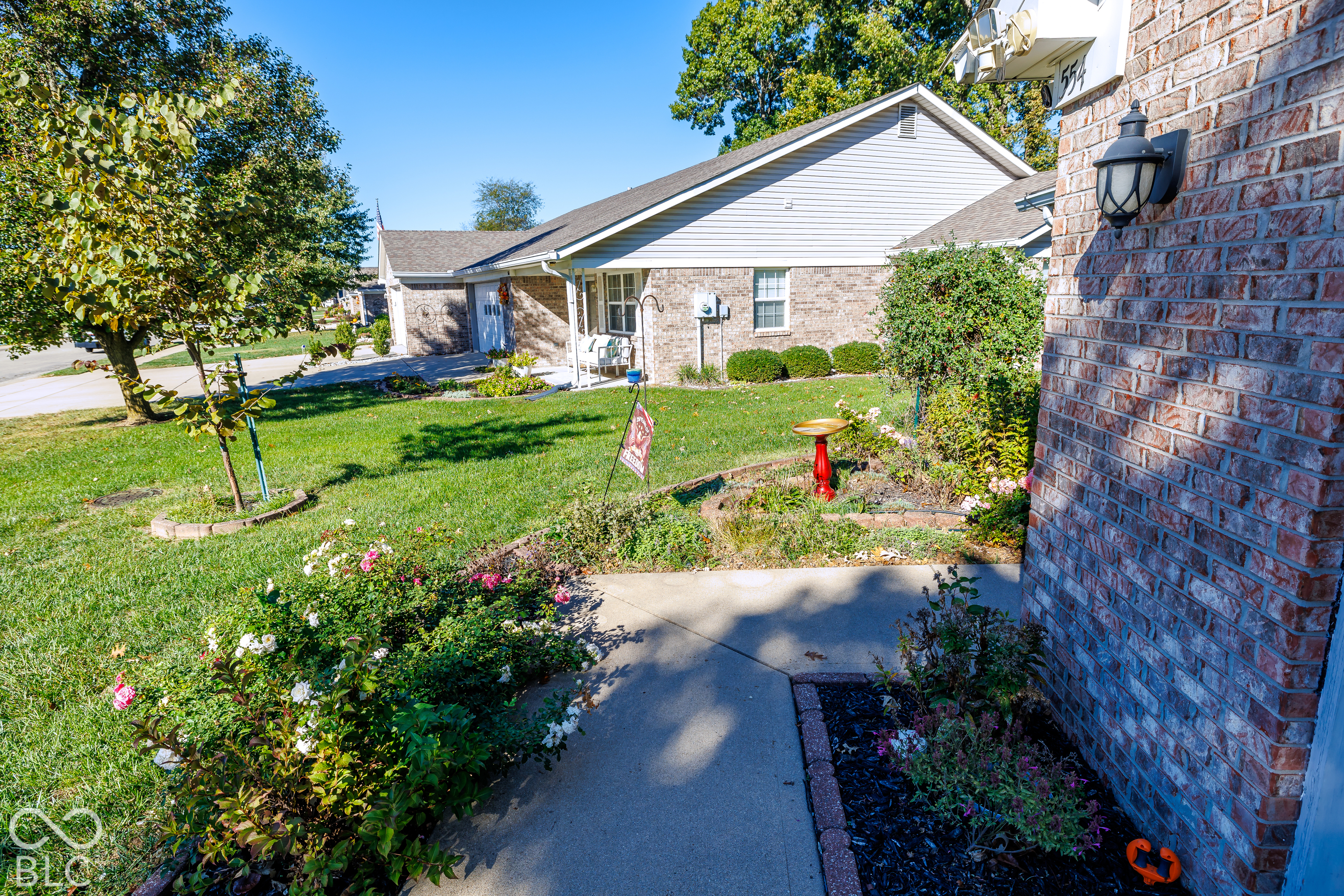 554 Cresthaven Drive, Indianapolis, IN, 46217 photo 5 of 75