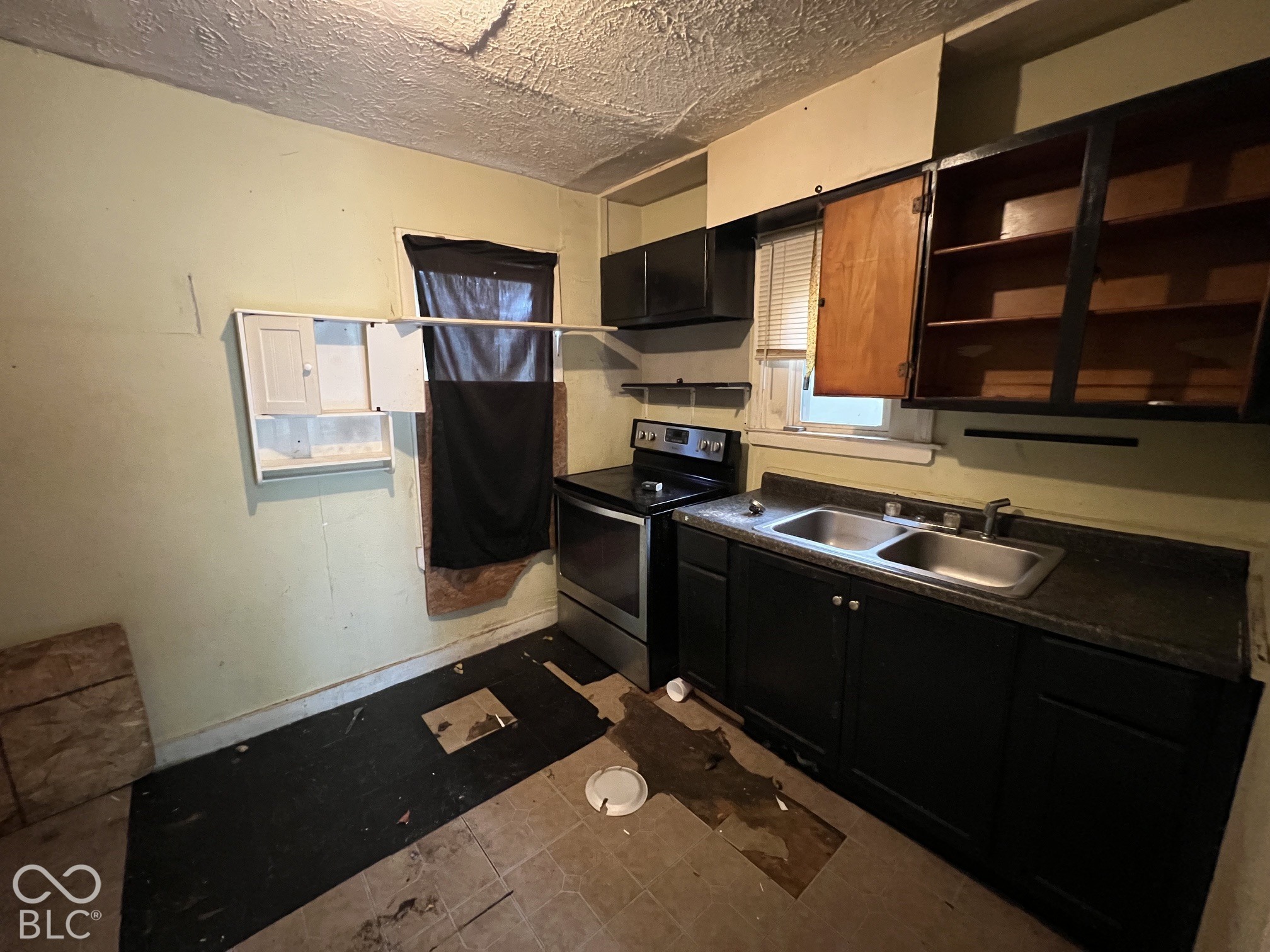 1707 N Warman Avenue, Indianapolis, IN, 46222 photo 5 of 18