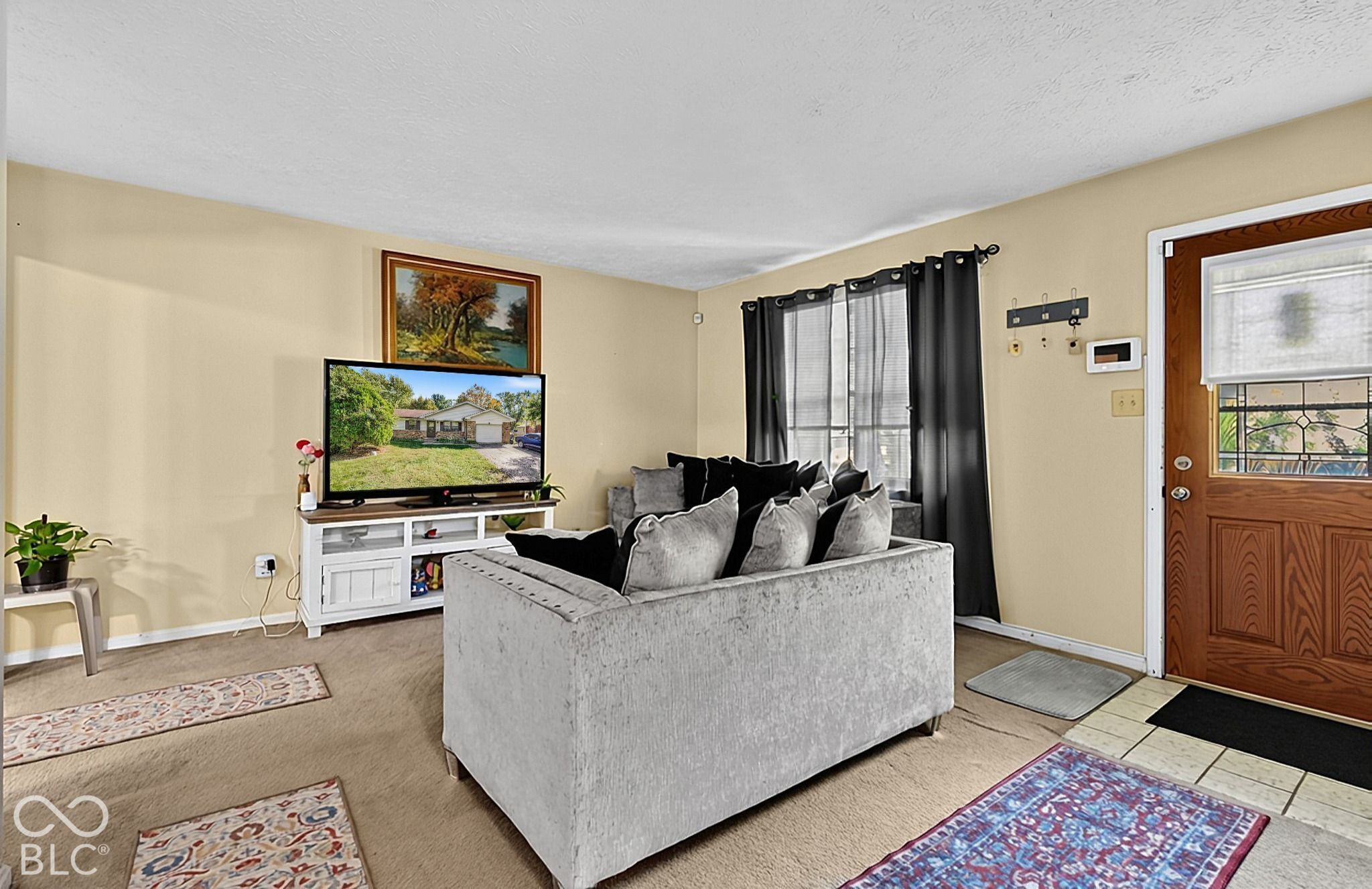 7153 N Orchard Drive, Indianapolis, IN, 46236 photo 5 of 54