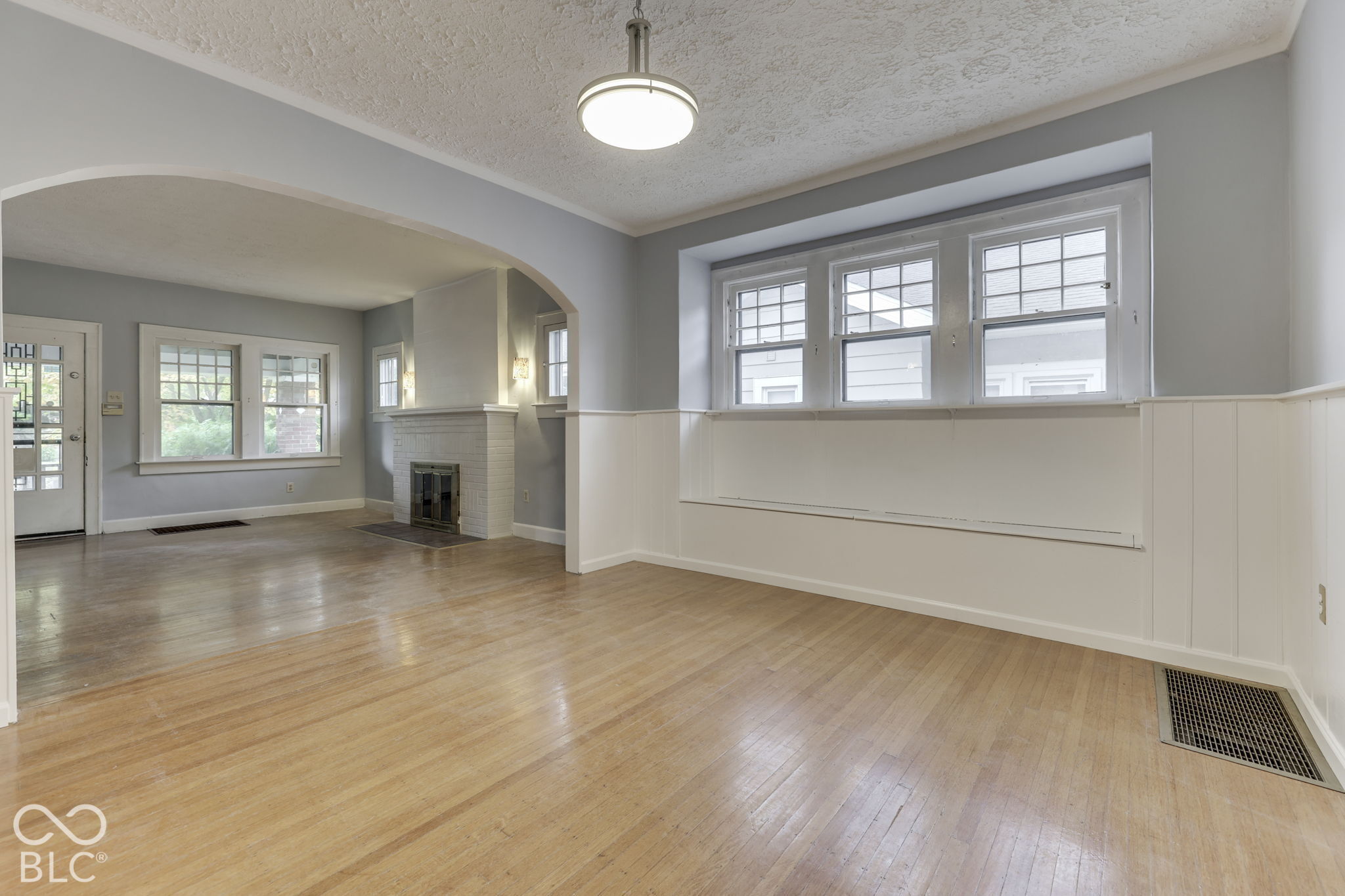 926 N Bancroft Street, Indianapolis, IN, 46201 photo 5 of 50