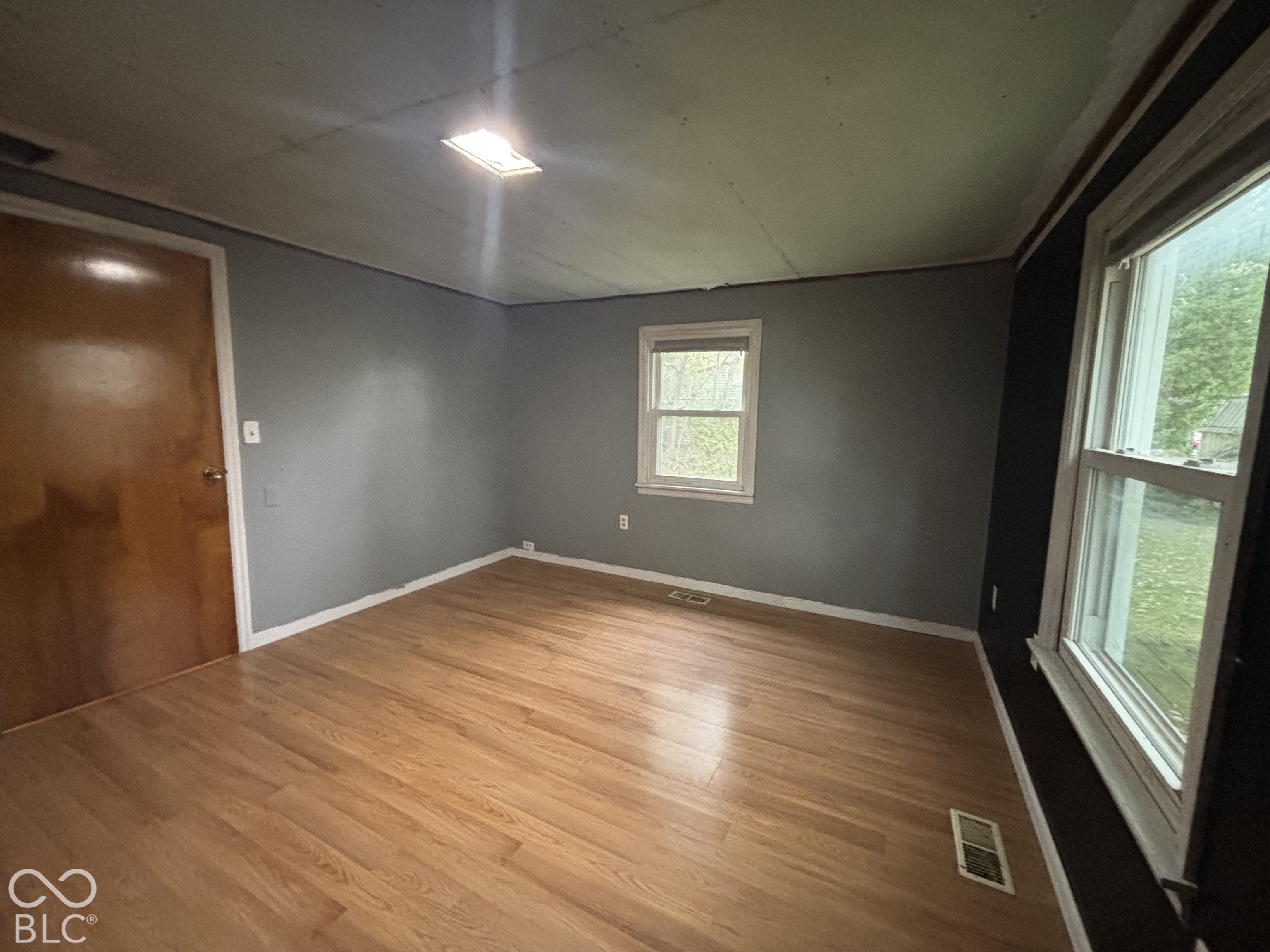411 N Spencer Drive, Alexandria, IN, 46001 photo 5 of 14