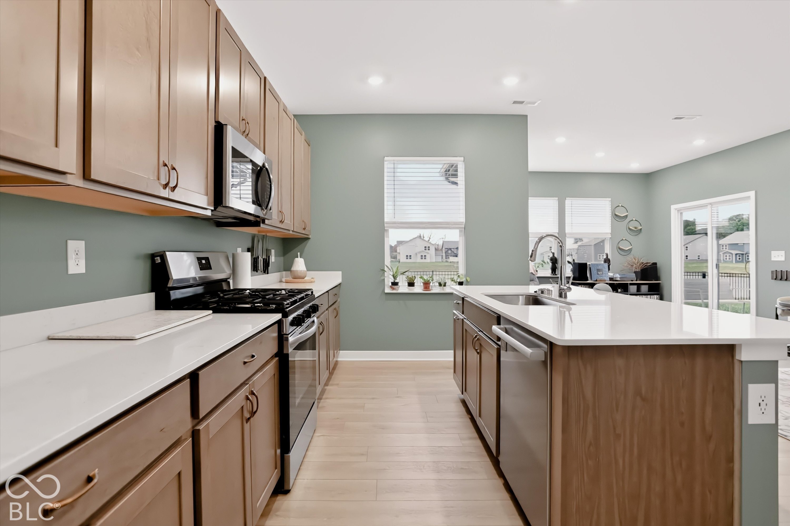 10826 Gates Creek Drive, Indianapolis, IN, 46239 photo 5 of 32