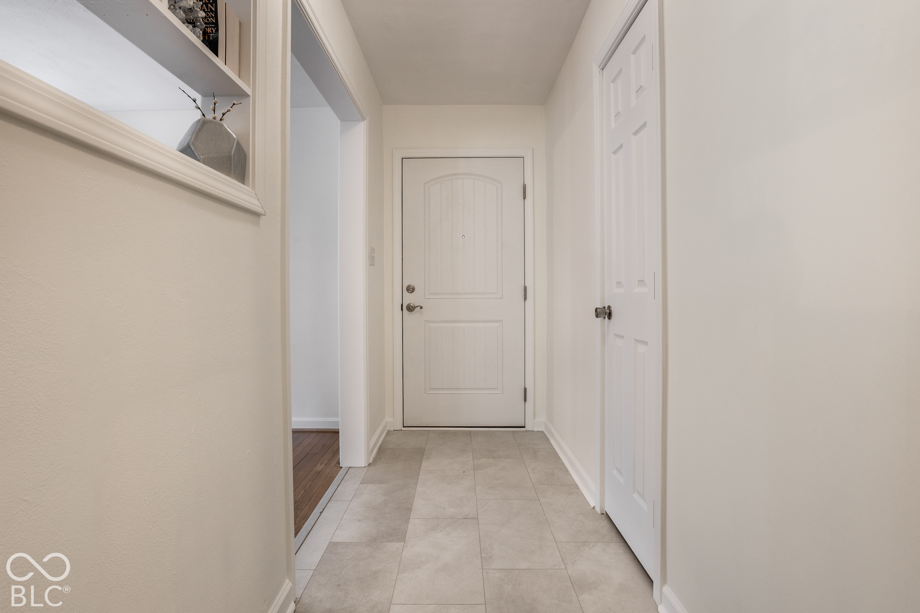 5280 E Fall Creek Parkway North Drive, Indianapolis, IN, 46220 photo 5 of 28