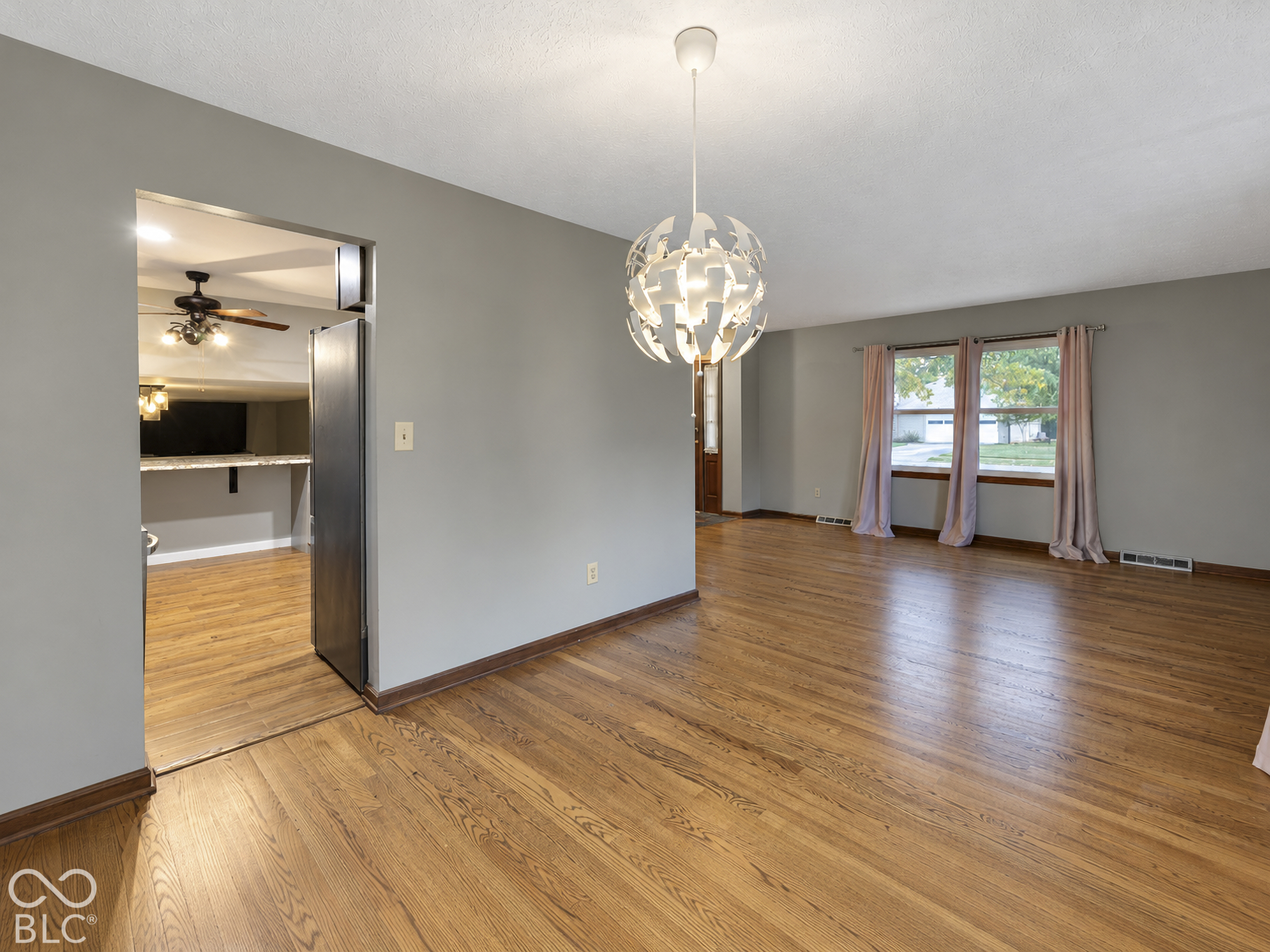7652 Lindsay Drive, Indianapolis, IN, 46214 photo 5 of 27
