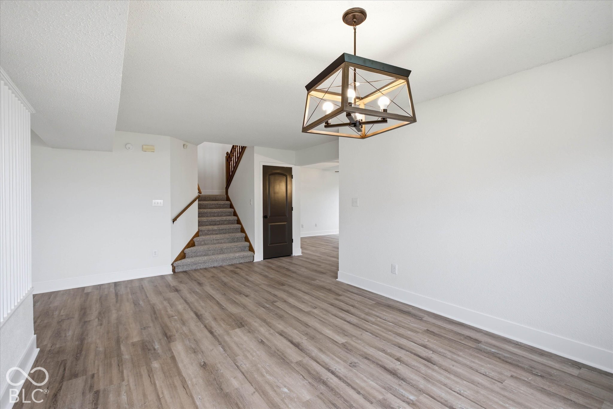 9607 Piper Lake Drive, Indianapolis, IN, 46239 photo 5 of 25