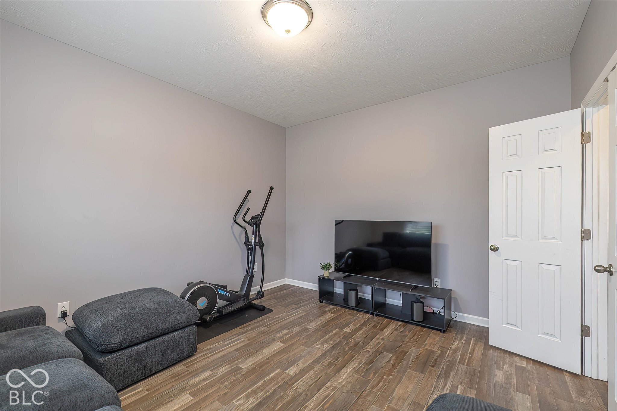 4522 Ozark Lane, Indianapolis, IN, 46239 photo 5 of 37
