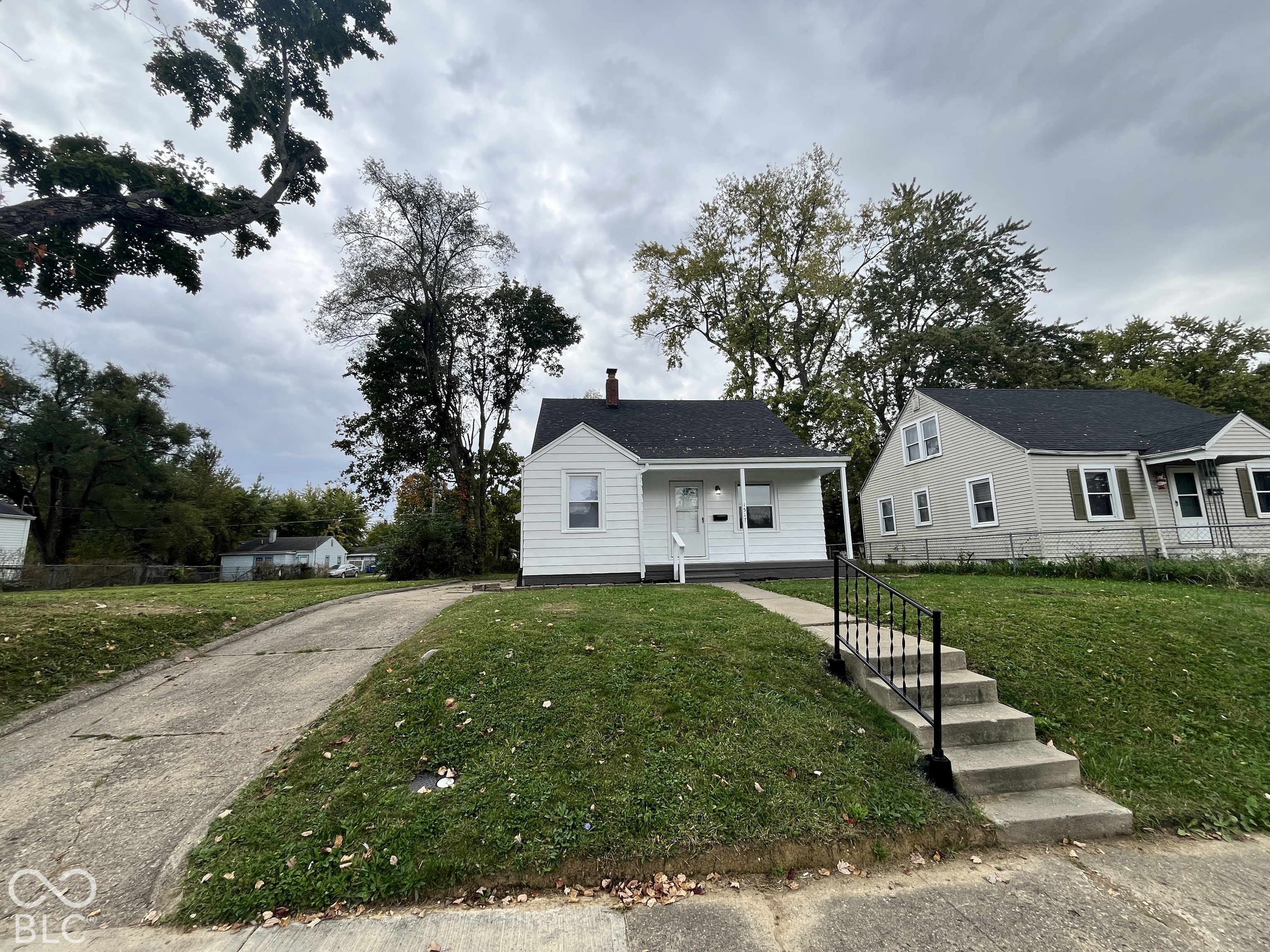 1517 W 11th Street, Anderson, IN, 46016 photo 5 of 32