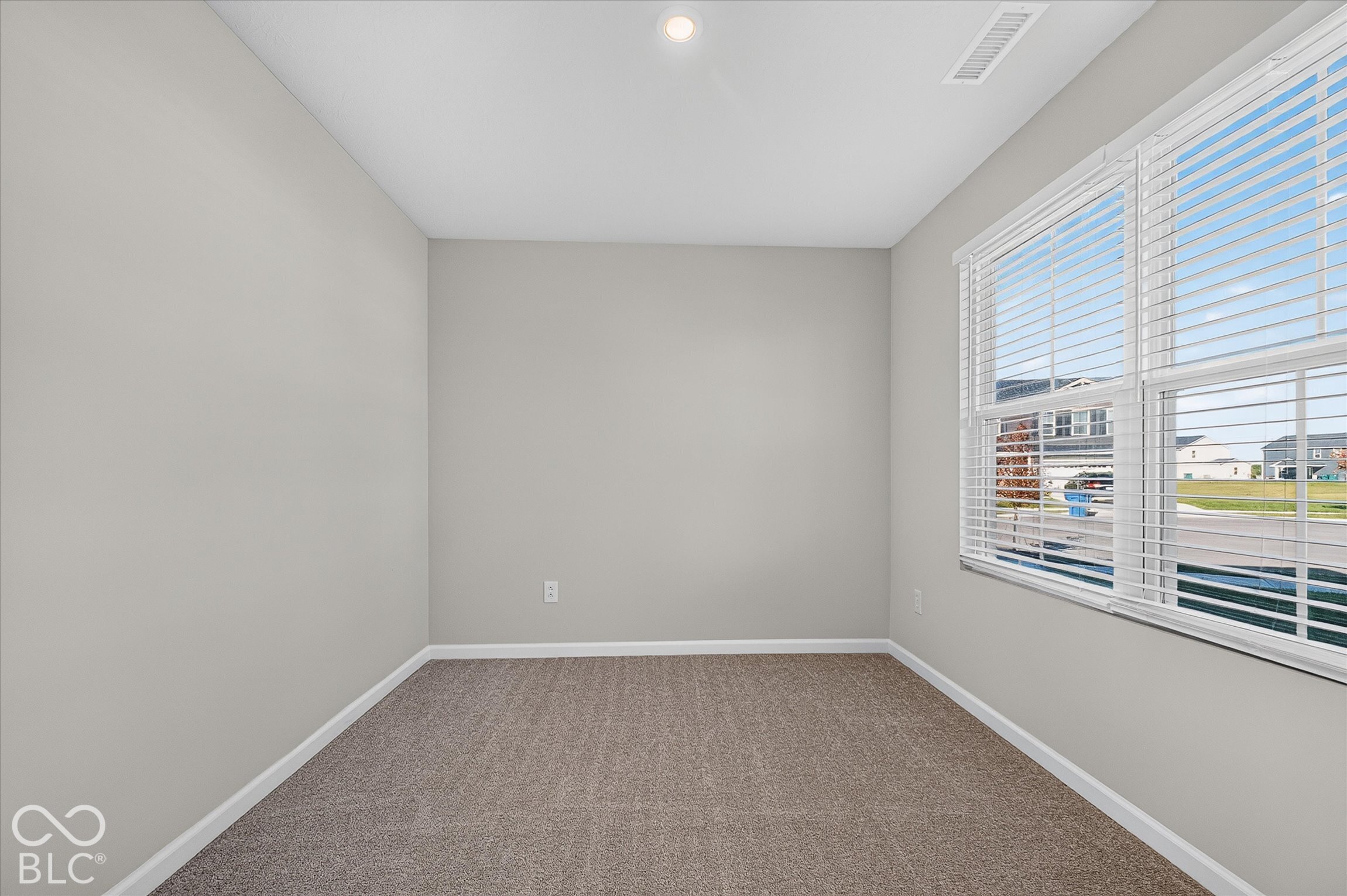7183 Finley Creek Drive, Whitestown, IN, 46075 photo 5 of 45