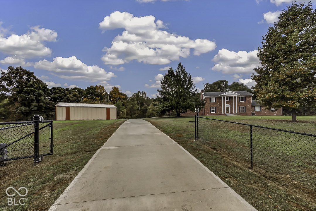 2442 E County Road 1050 S, Cloverdale, IN, 46120 photo 5 of 75
