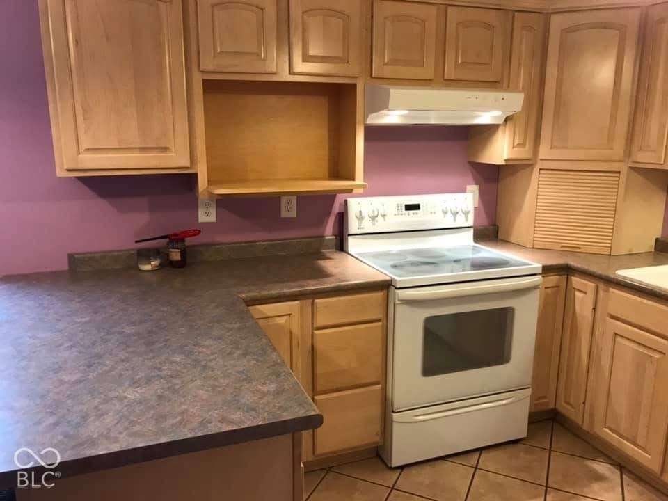 728 S State, North Vernon, IN, 47265 photo 5 of 54