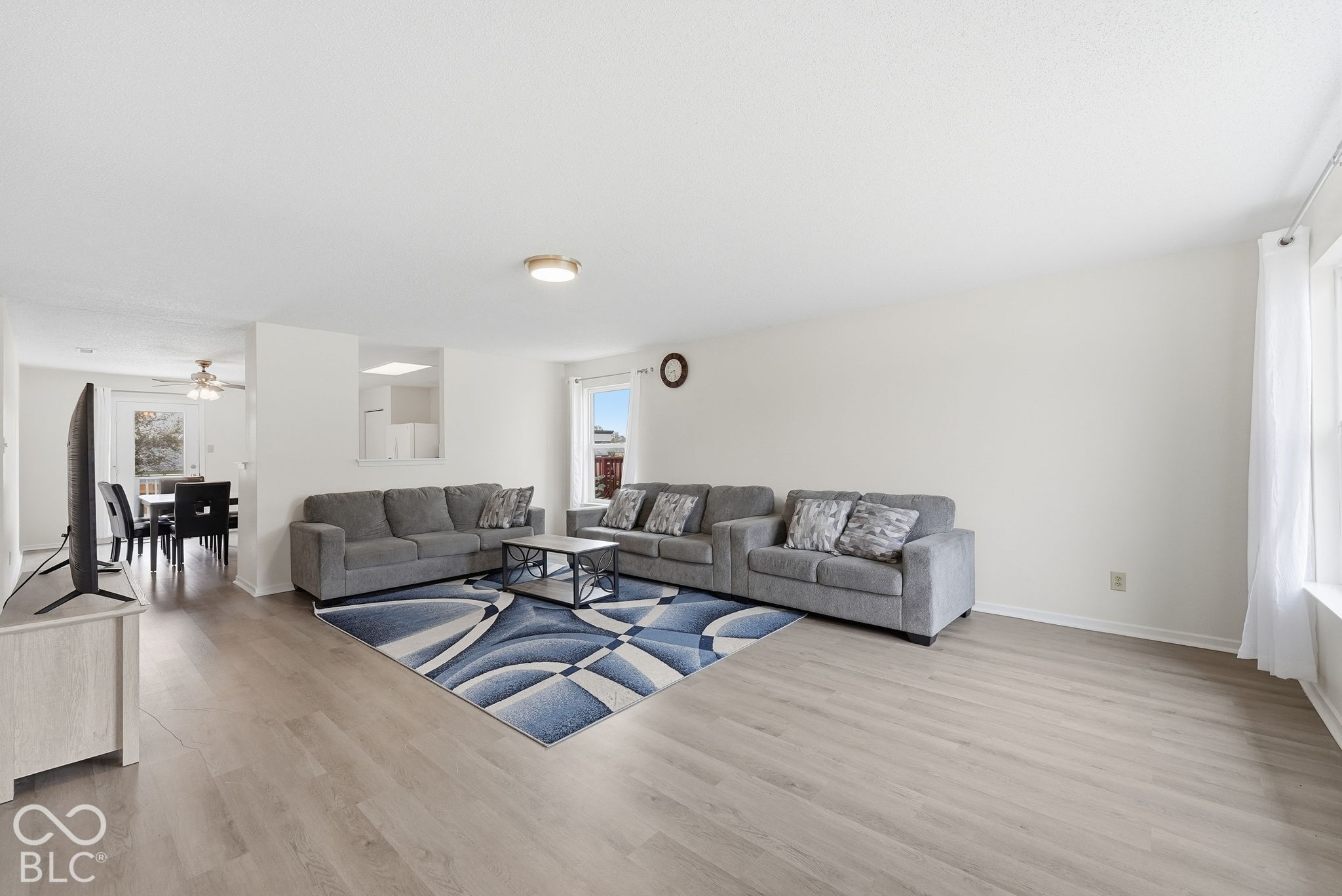 6551 Newstead Drive, Indianapolis, IN, 46217 photo 5 of 39