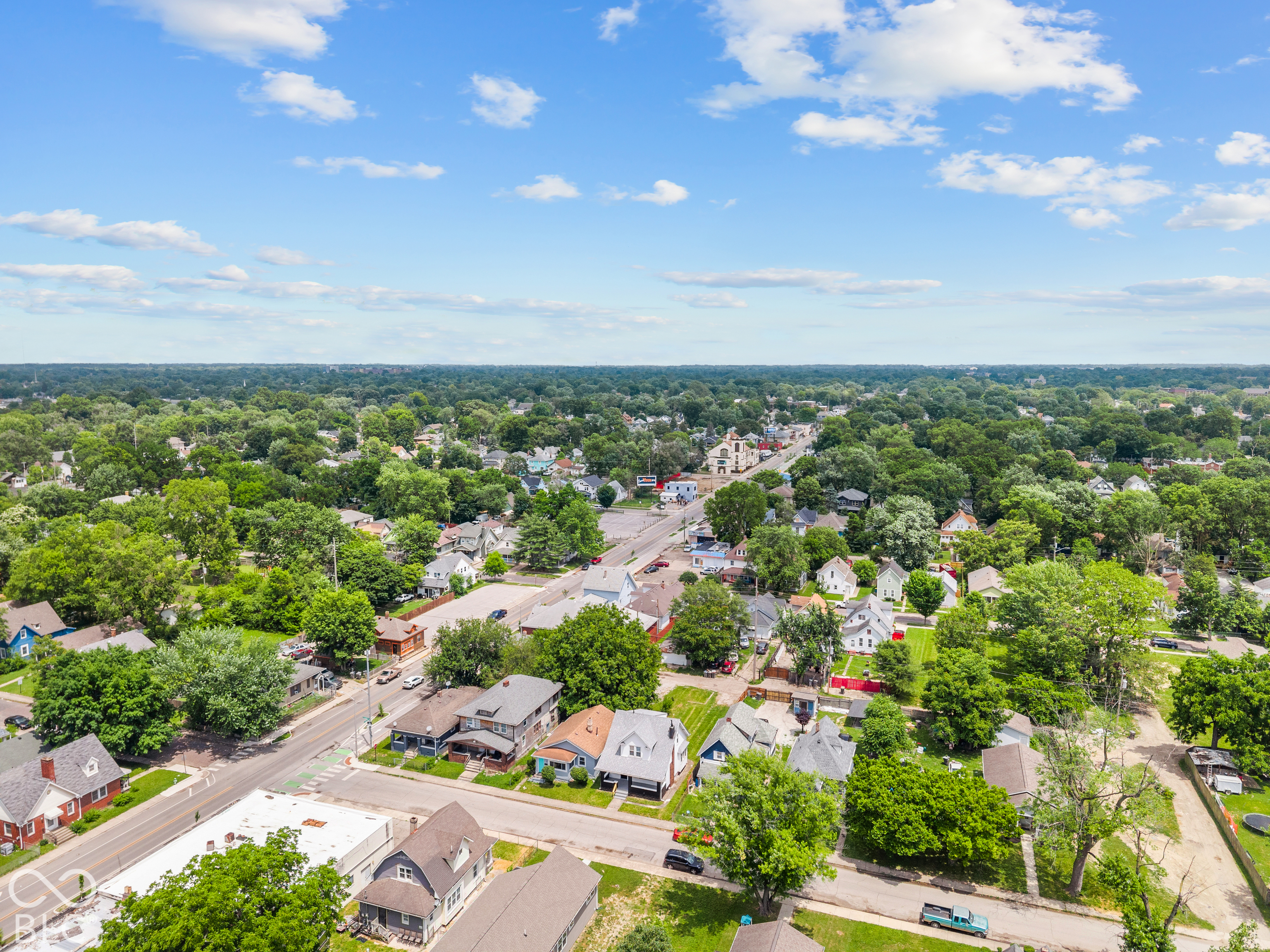 121 N Bradley Avenue, Indianapolis, IN, 46201 photo 5 of 33