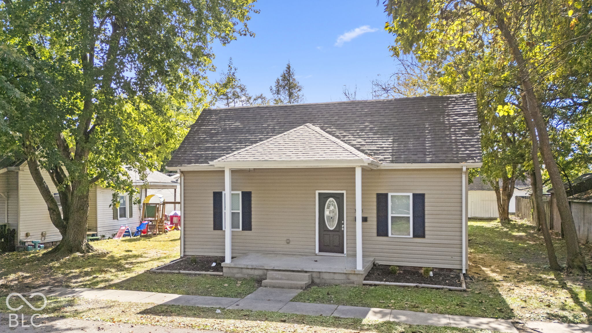 365 E Kerton Street, Scottsburg, IN, 47170 photo 5 of 22